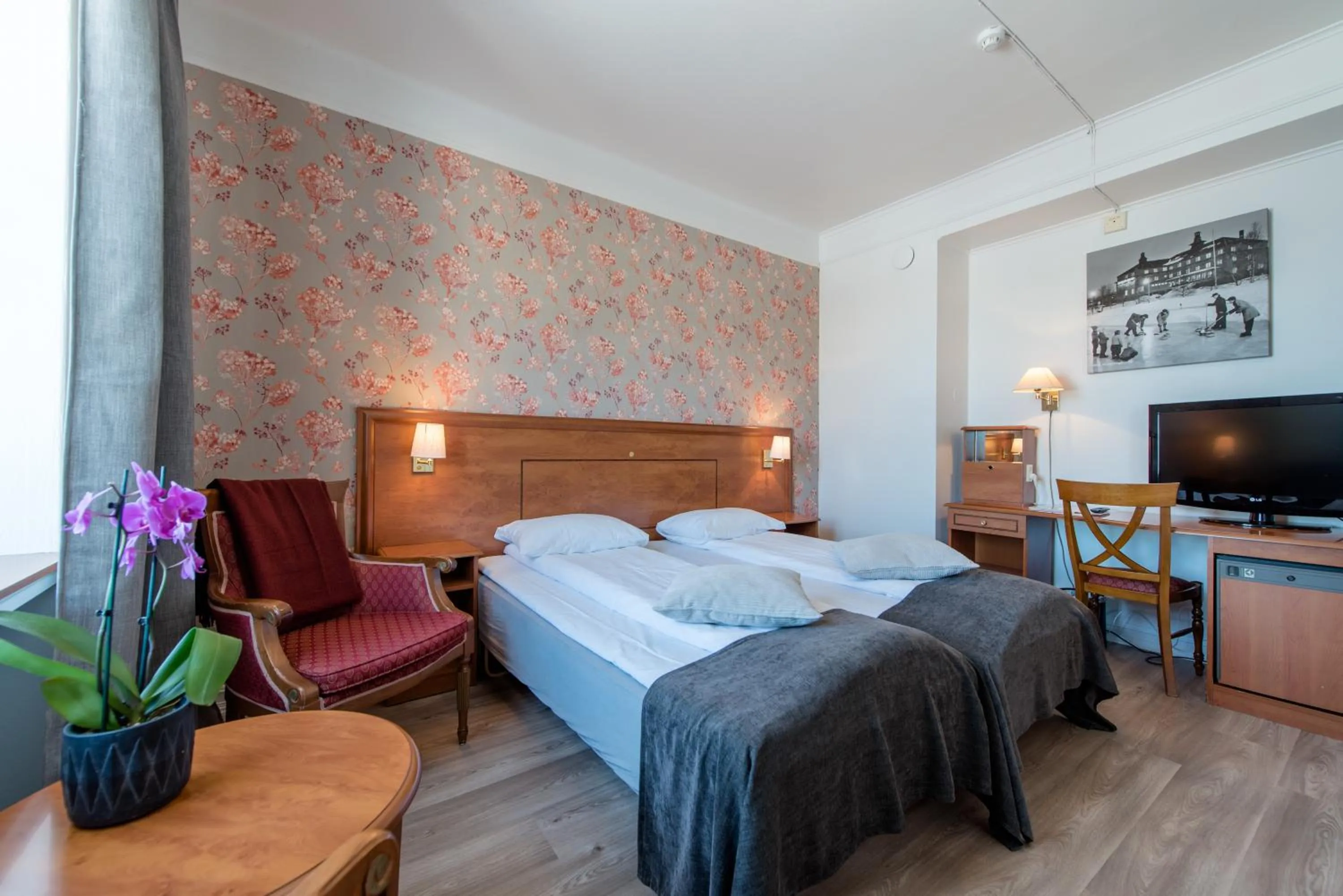 Bed in Oppdal Turisthotell