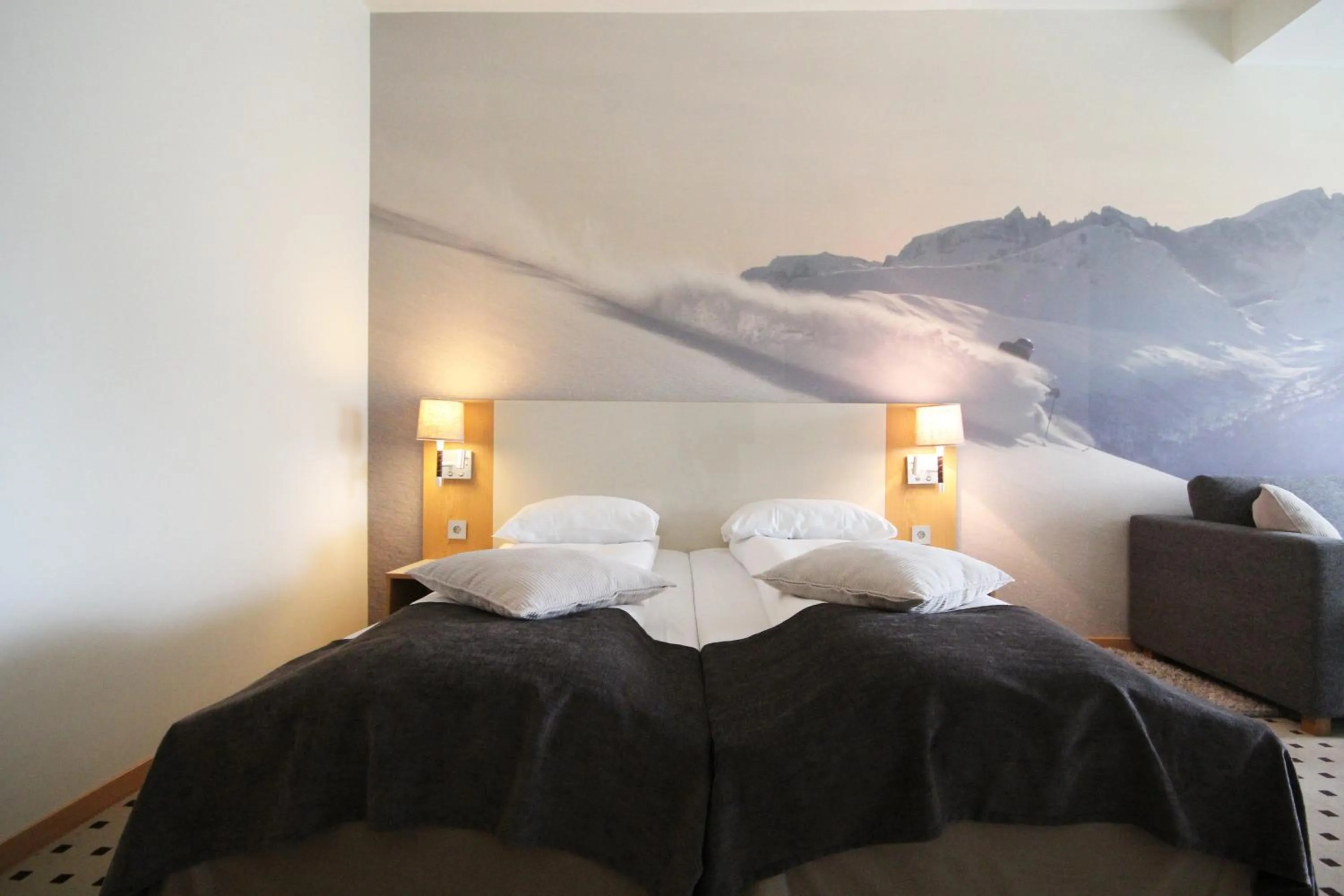 Bed in Oppdal Turisthotell