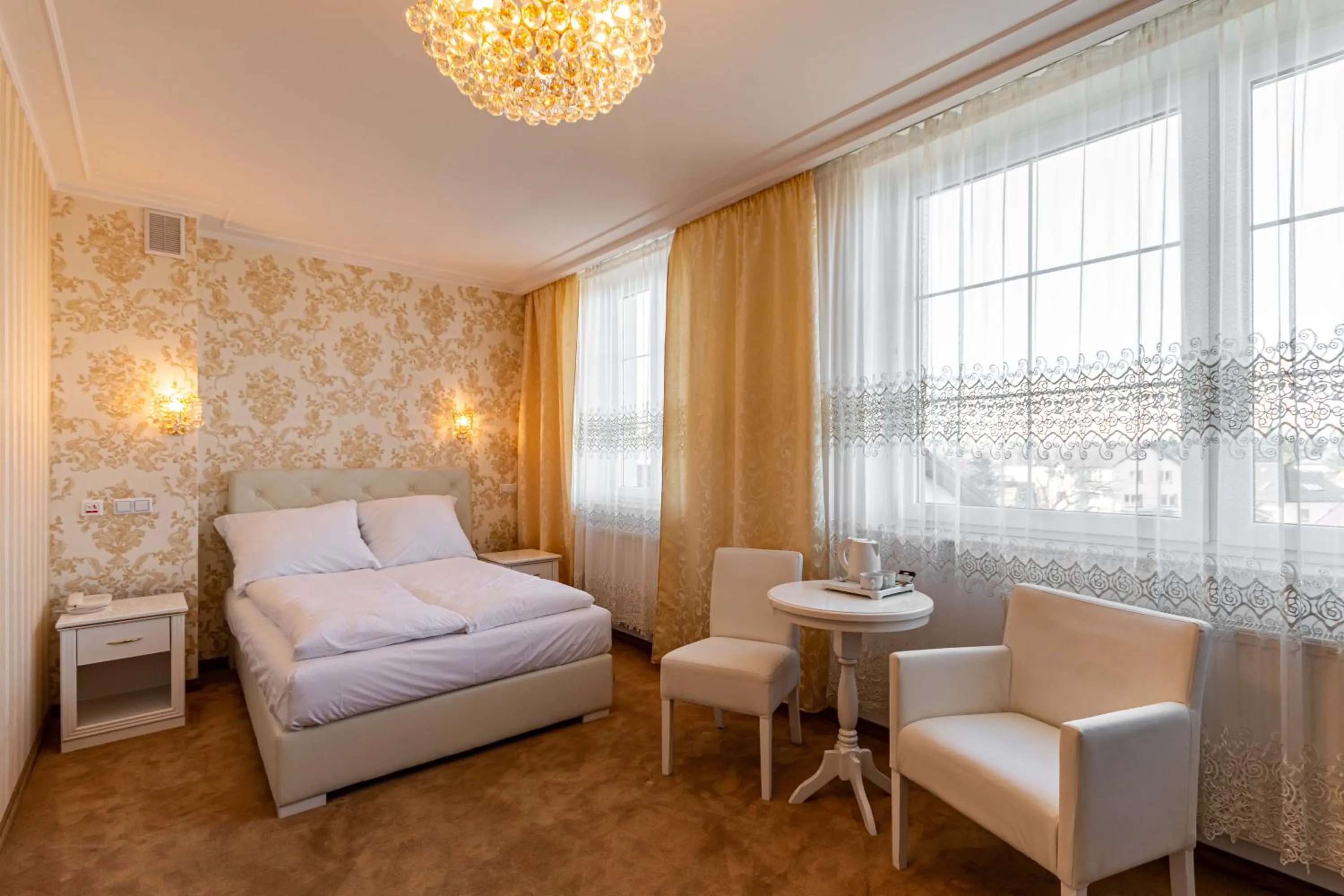 Photo of the whole room, Bed in Margerita