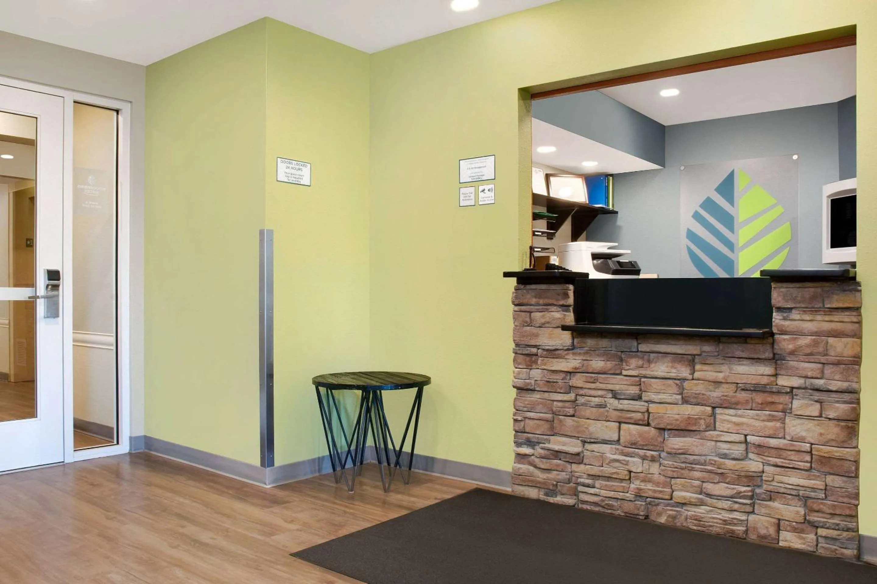 Lobby or reception in WoodSpring Suites Nashville Airport