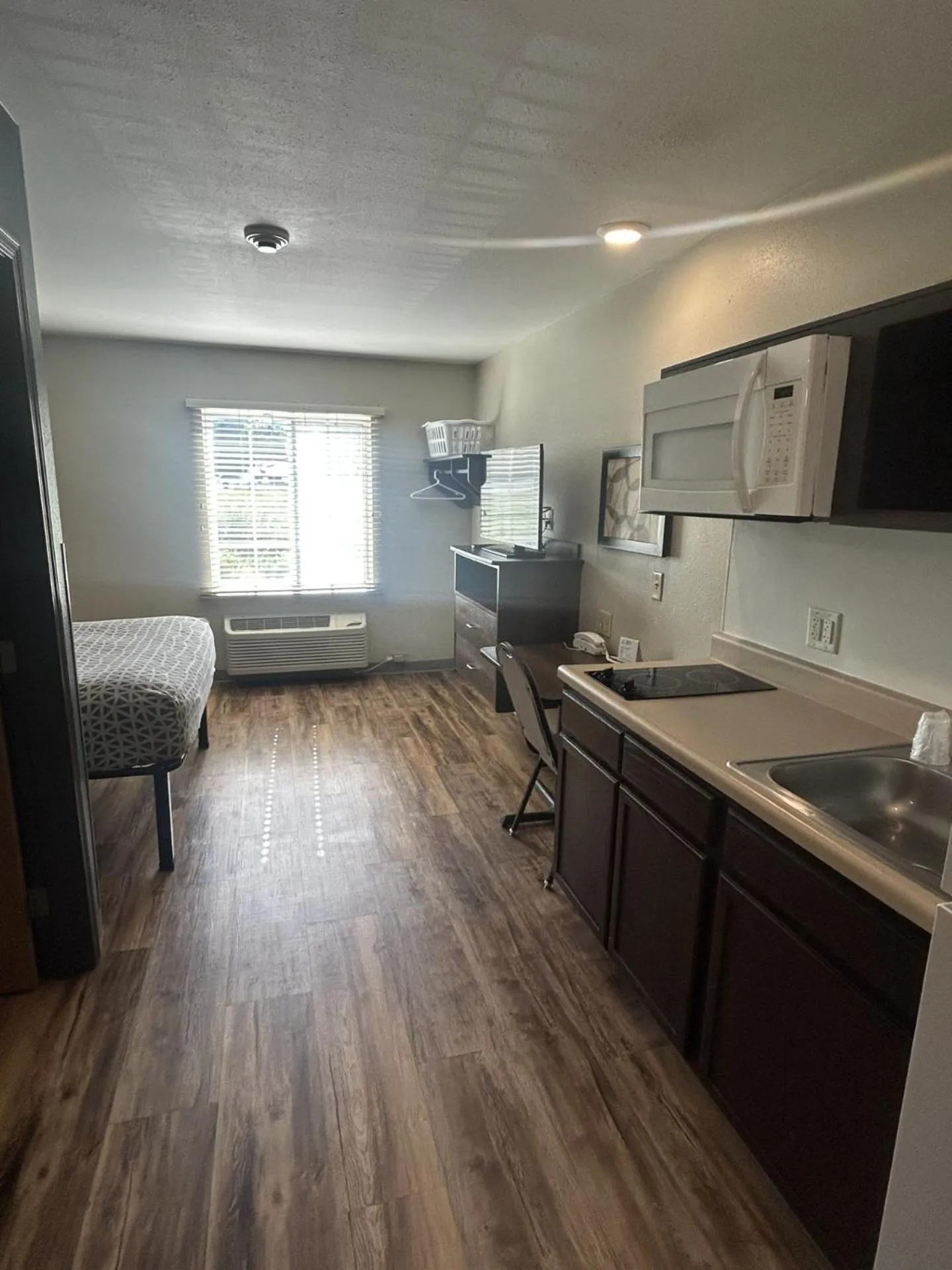 WoodSpring Suites Nashville Airport