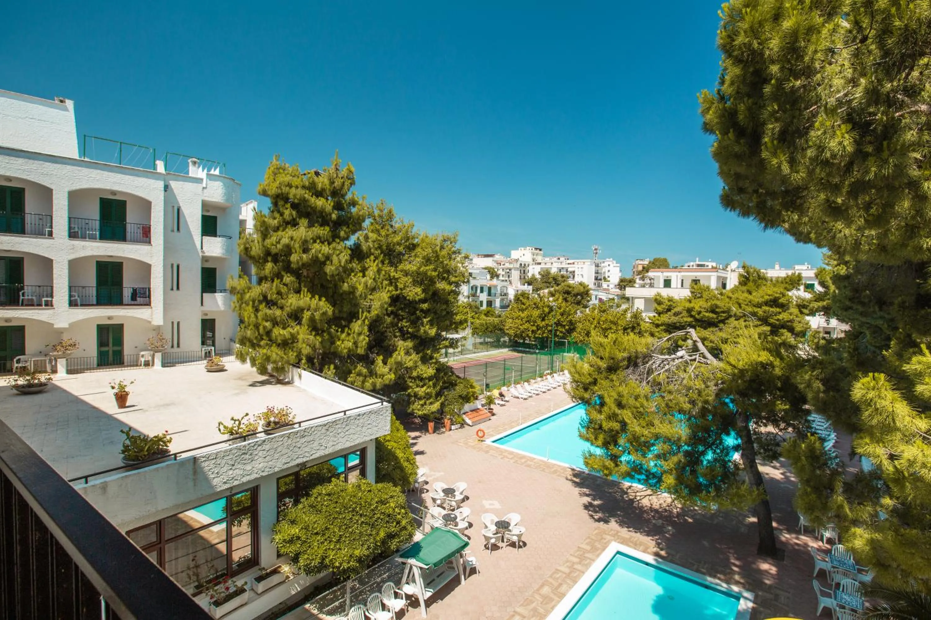 Property building in Hotel Mediterraneo