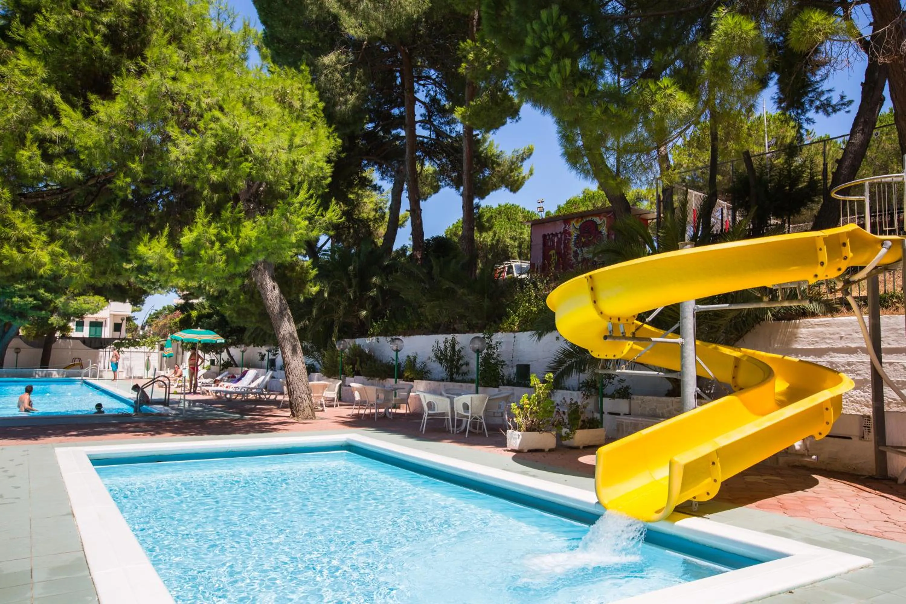 Swimming pool in Hotel Mediterraneo