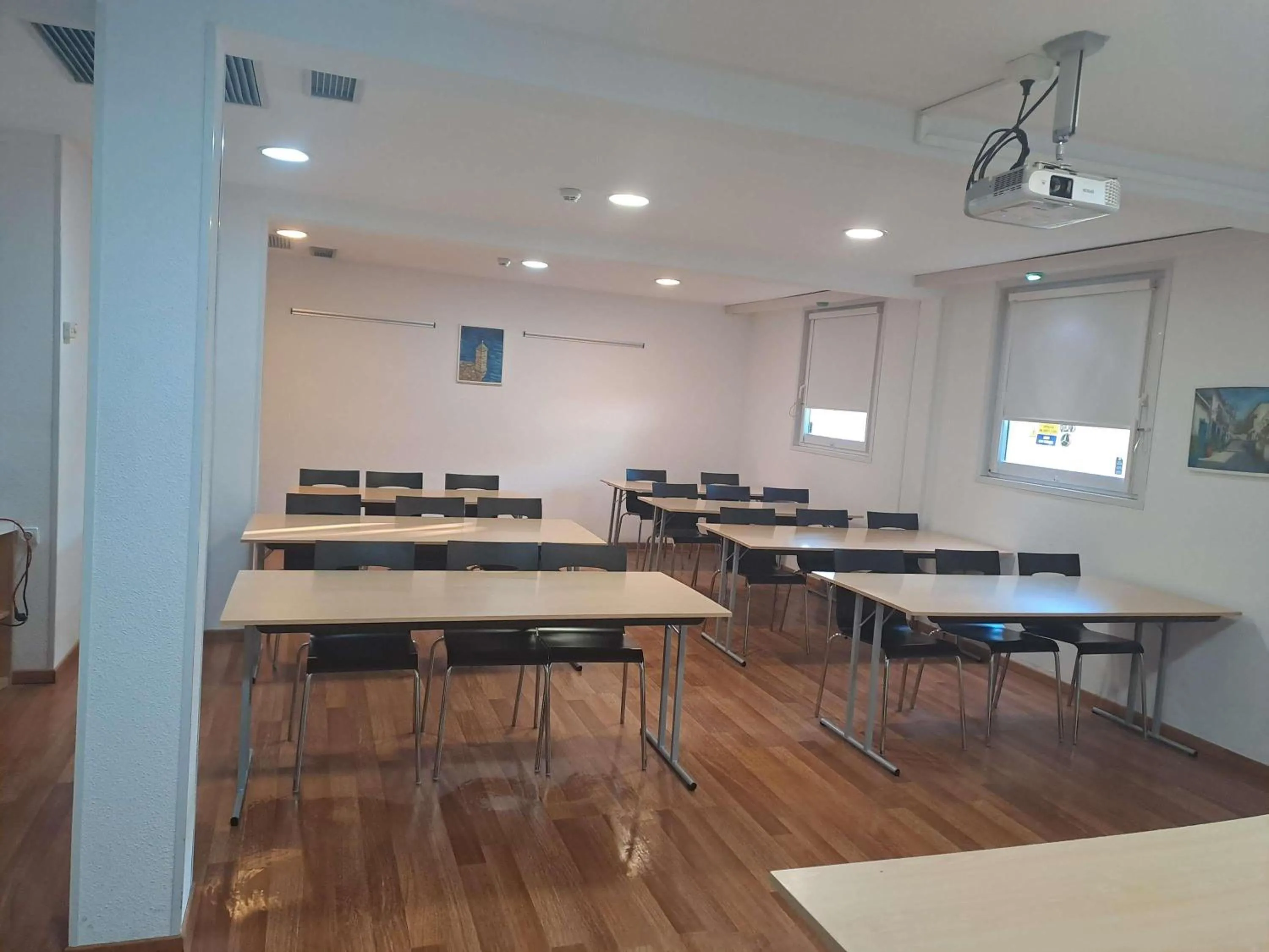 Meeting/conference room in Ibis Hotel Alicante