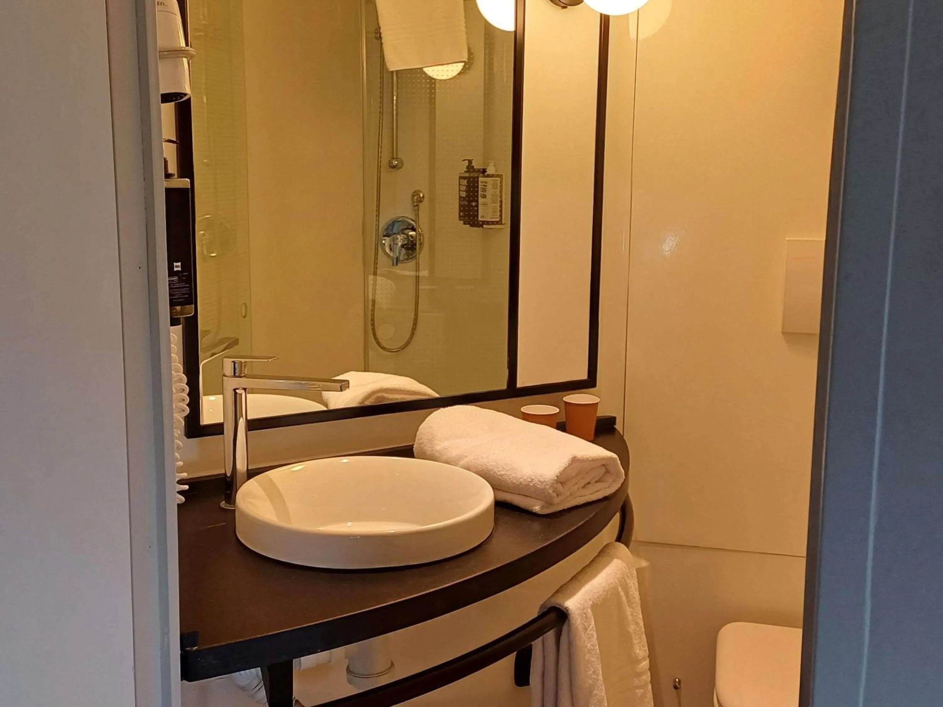 Bedroom in Ibis Hotel Alicante