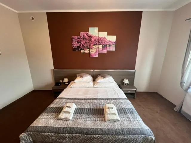 Bed in Magnolia Hotel&Restauracja