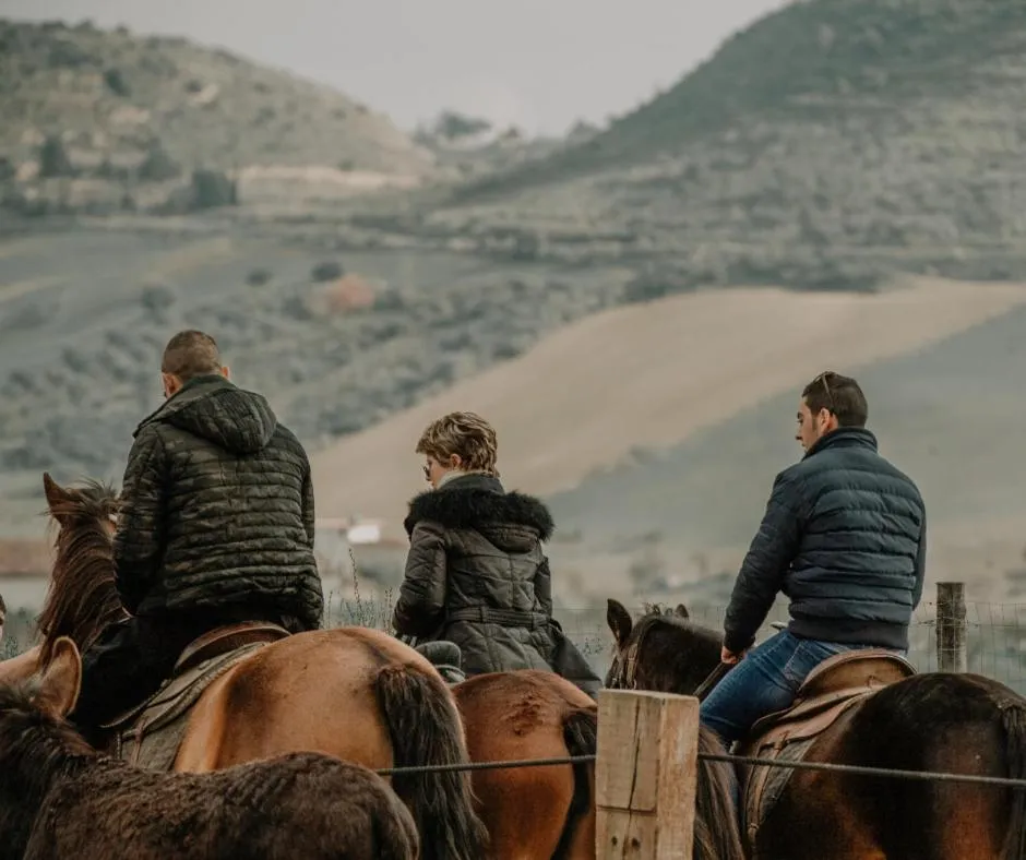 Horse-riding in Colle San Mauro