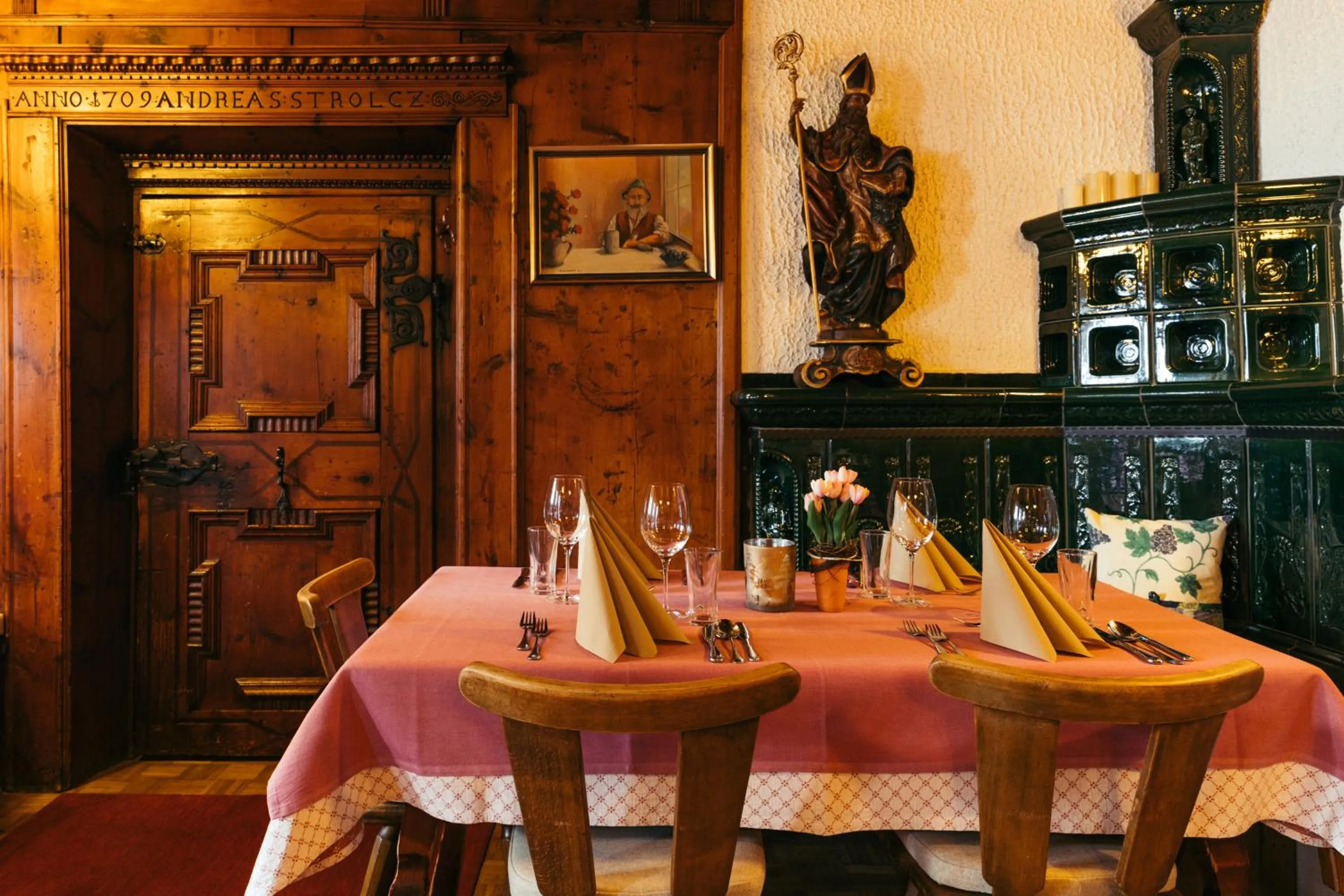 Restaurant/places to eat in Hotel Nassereinerhof