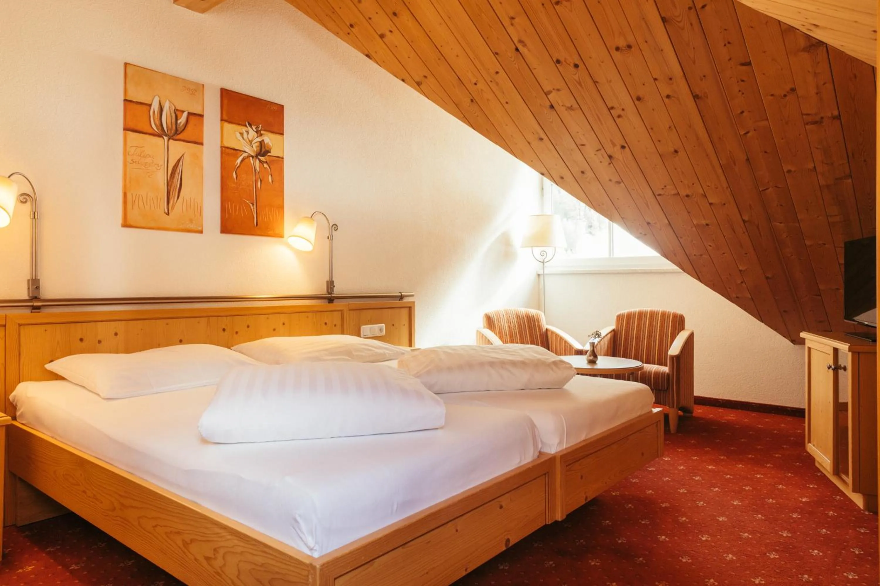 Photo of the whole room, Bed in Hotel Nassereinerhof