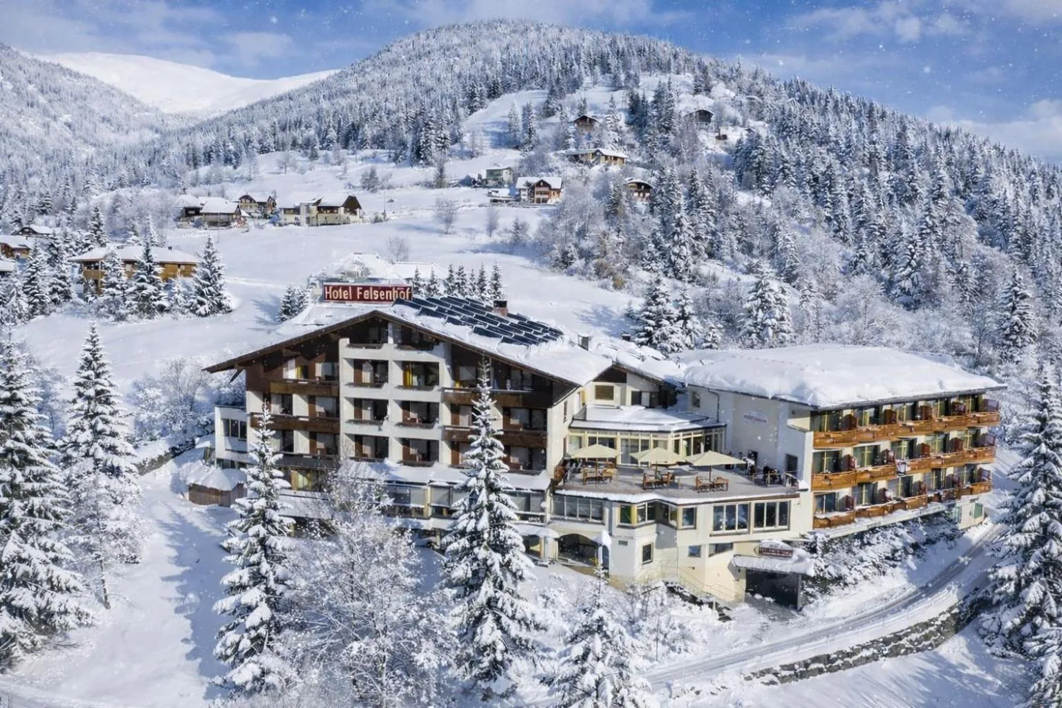 Property building in Wohlfühl & Genusshotel Felsenhof