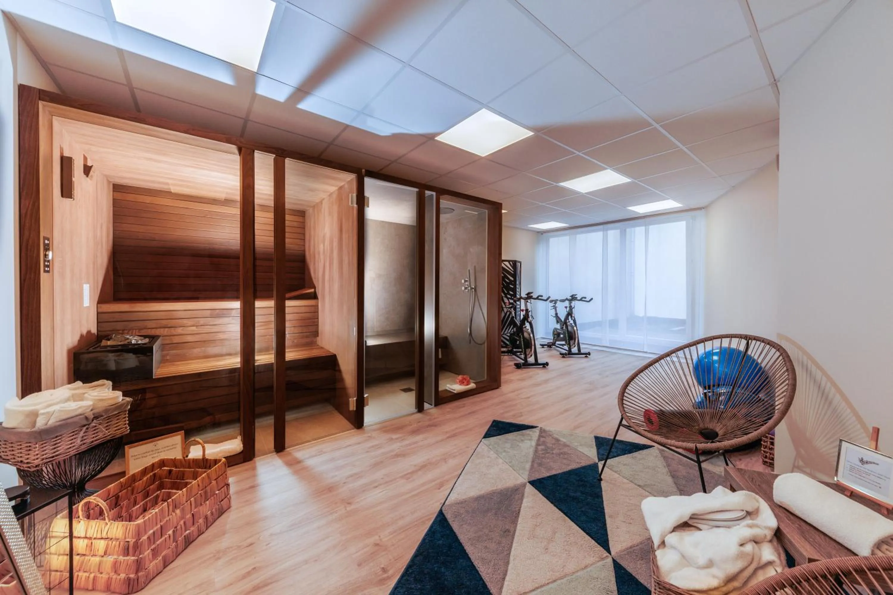 Fitness centre/facilities in Grand Hôtel Du Nord