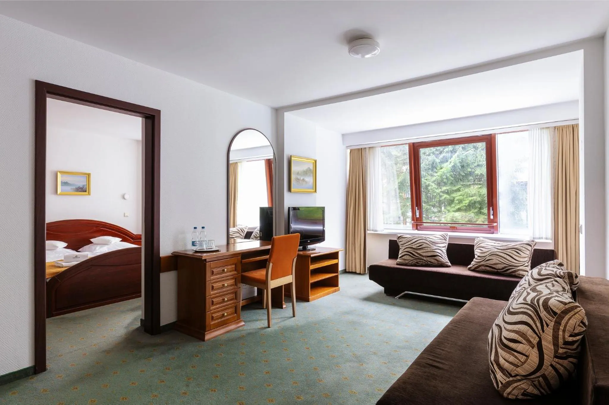 Photo of the whole room, Bed in Interferie Sport Hotel Bornit