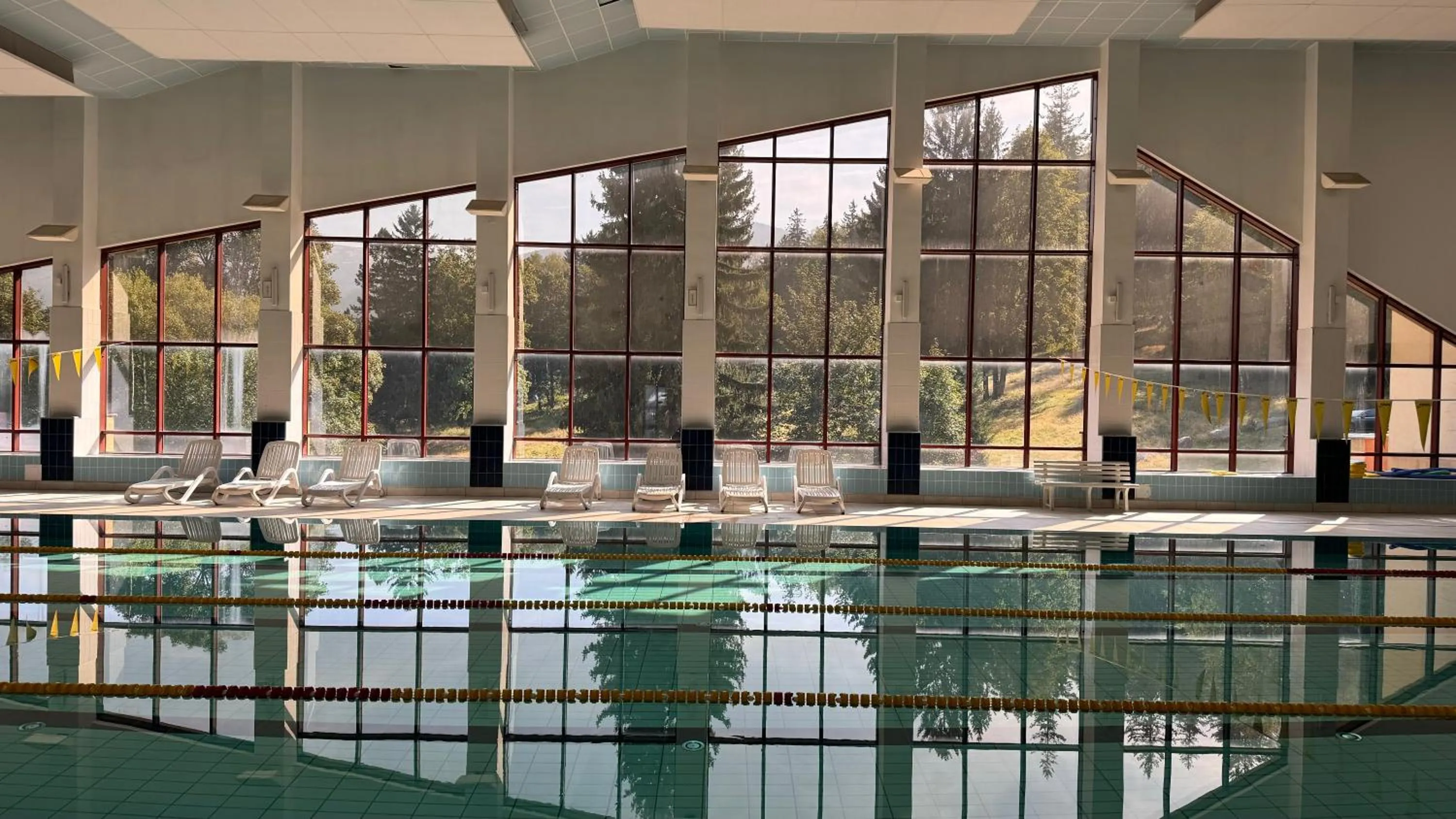 Swimming pool in Interferie Sport Hotel Bornit