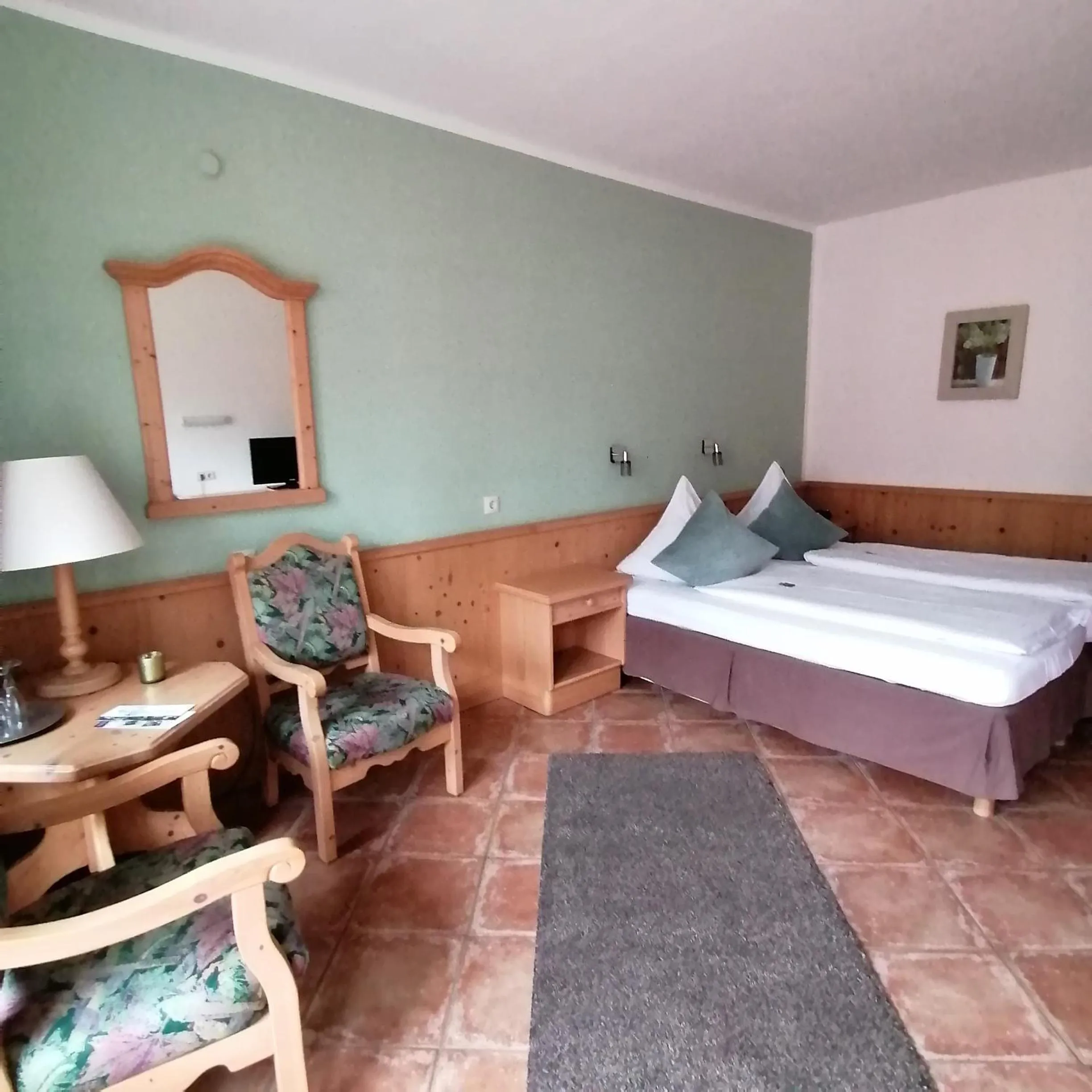 Bed in Hotel Farchauer Mühle