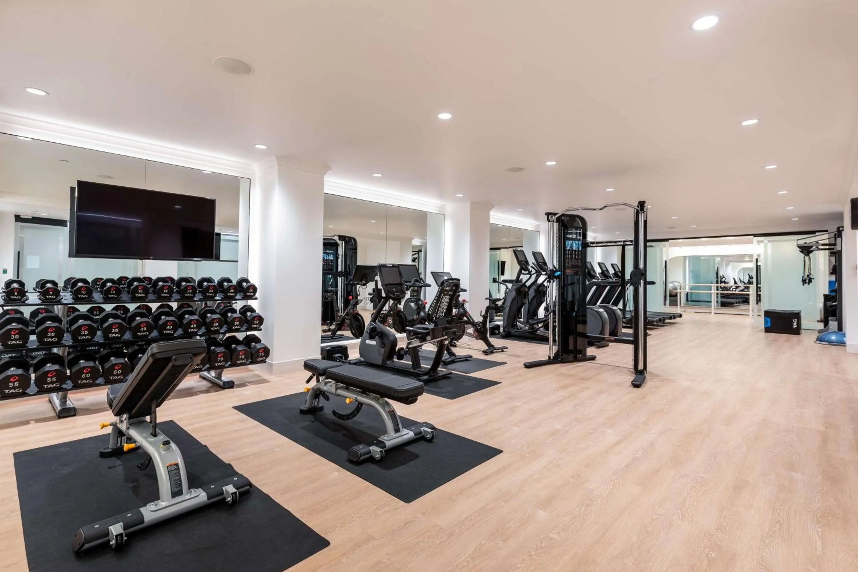 Fitness centre/facilities in The Benson Portland, Curio Collection by Hilton