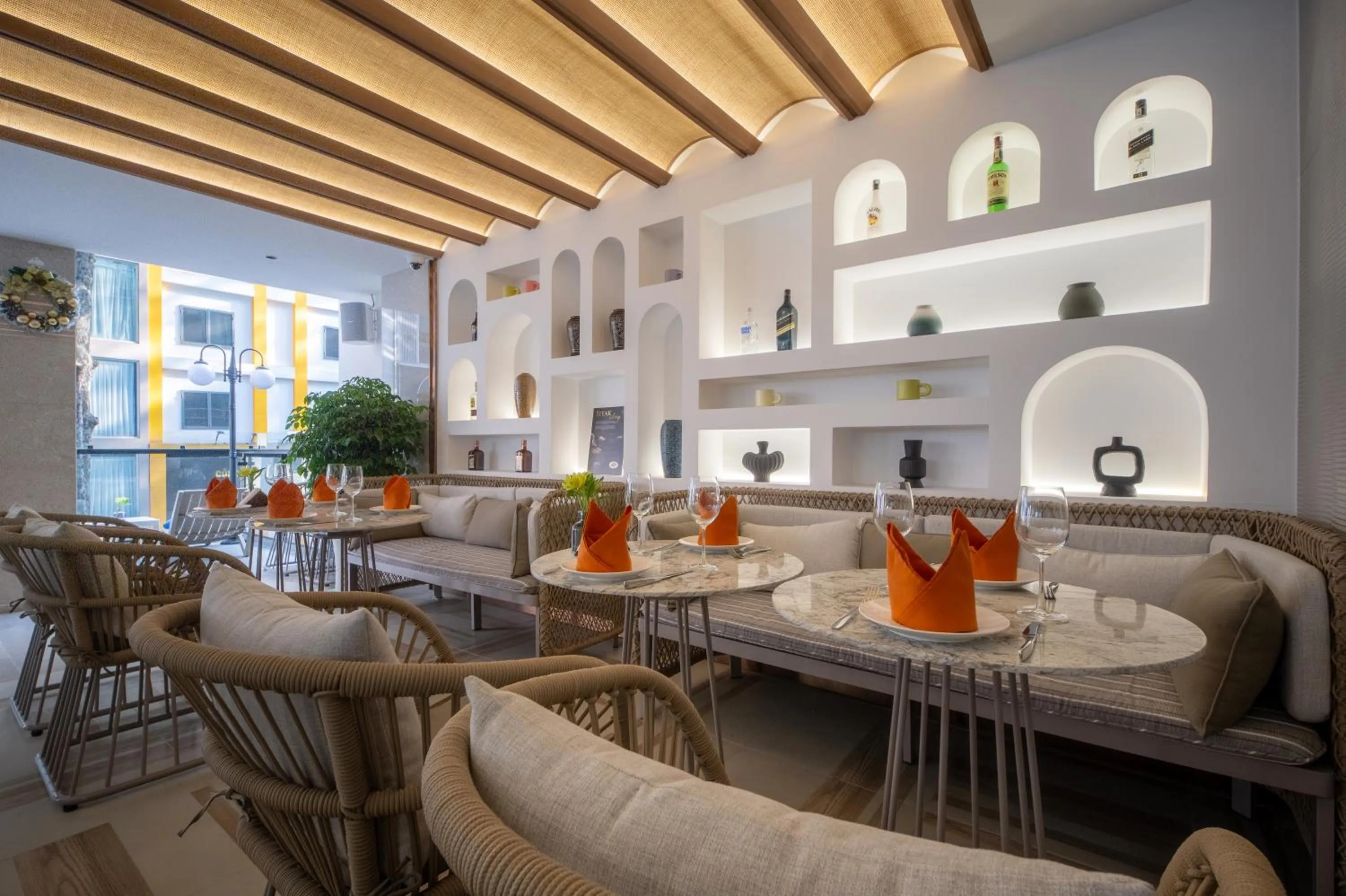 Dining area in Harmony Saigon Hotel & Spa