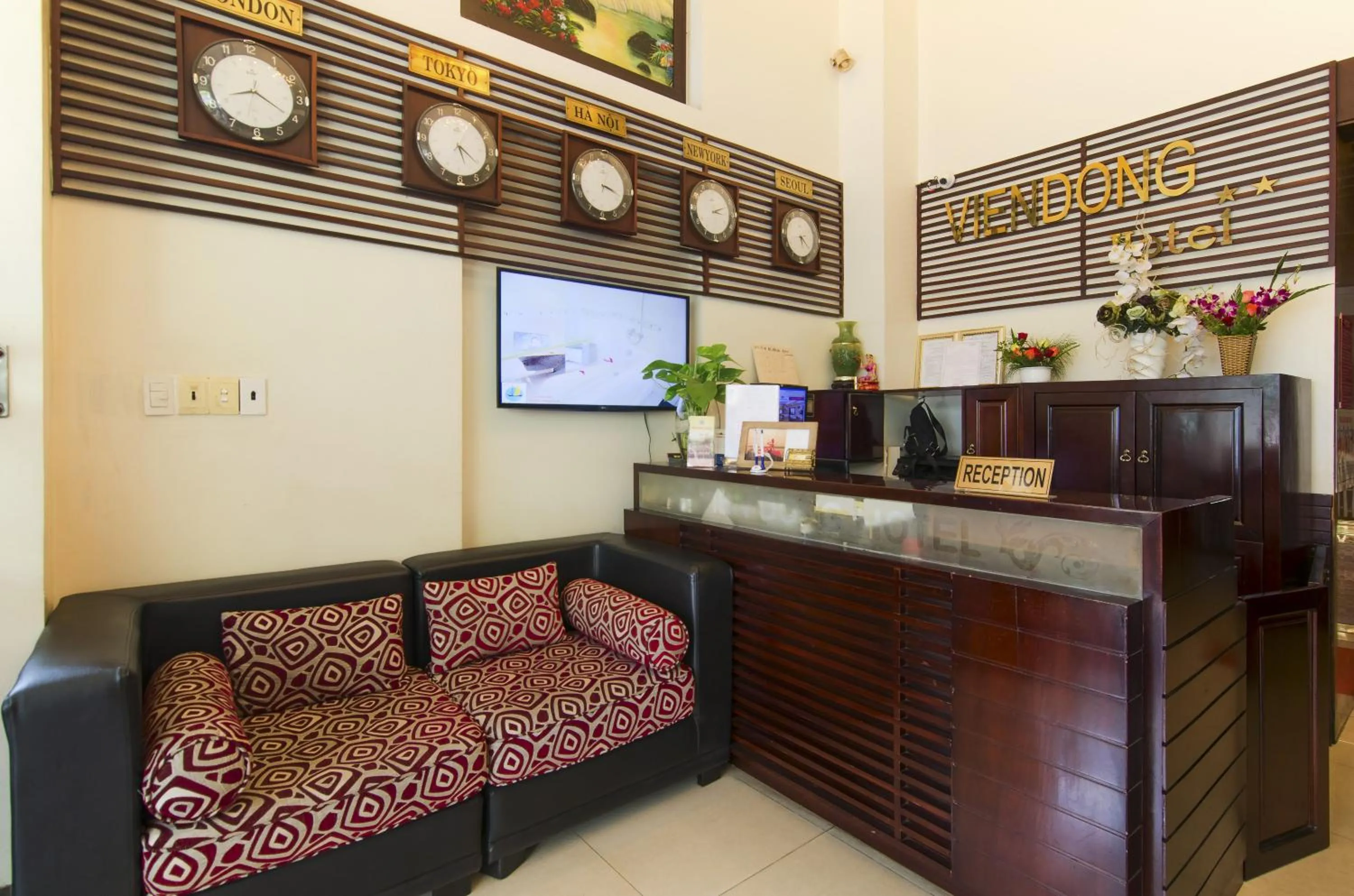 Seating area in Vien Dong District 7 Phu My Hung