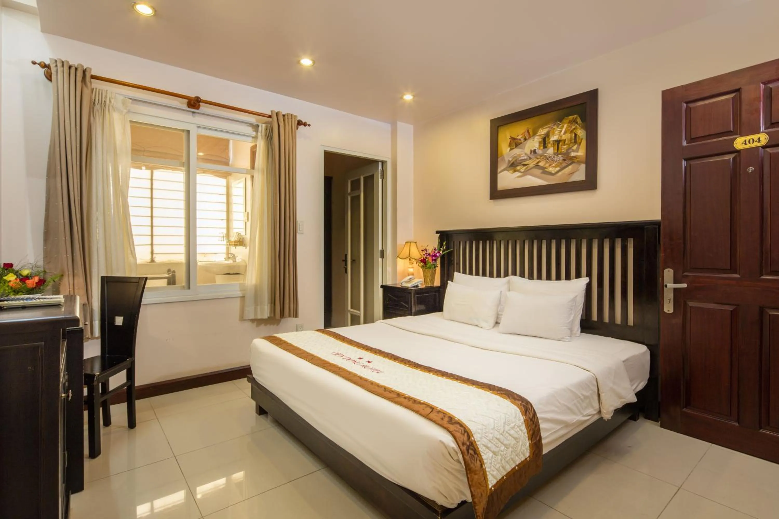 Bedroom, Bed in Vien Dong District 7 Phu My Hung