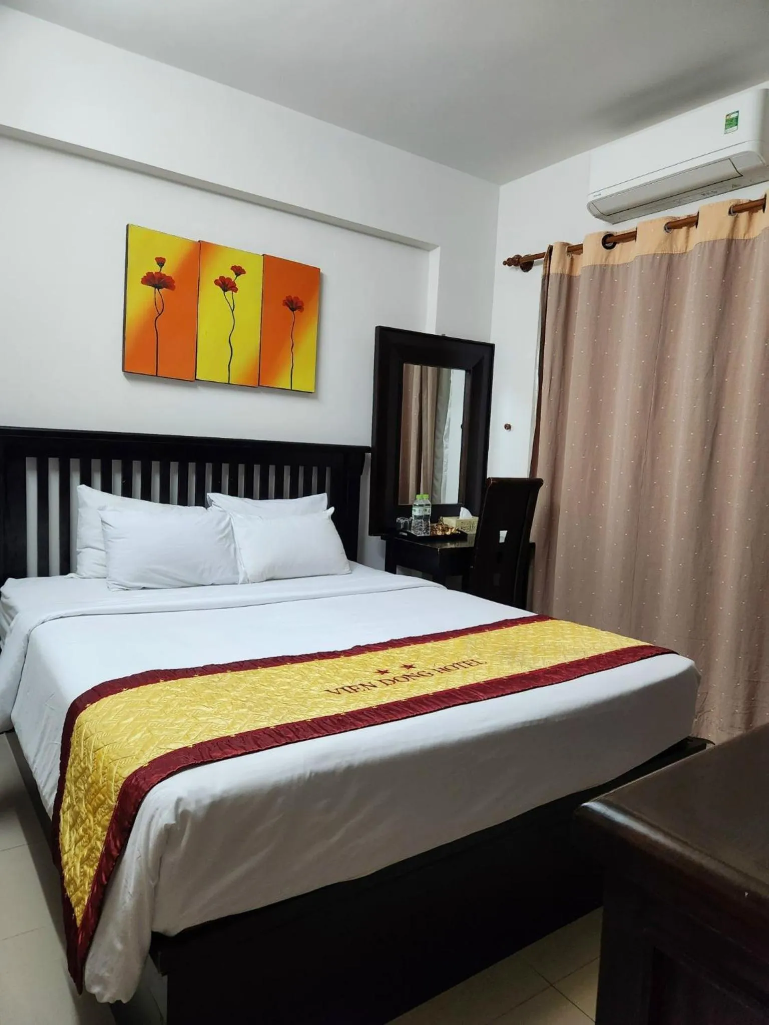 Bed in Vien Dong District 7 Phu My Hung