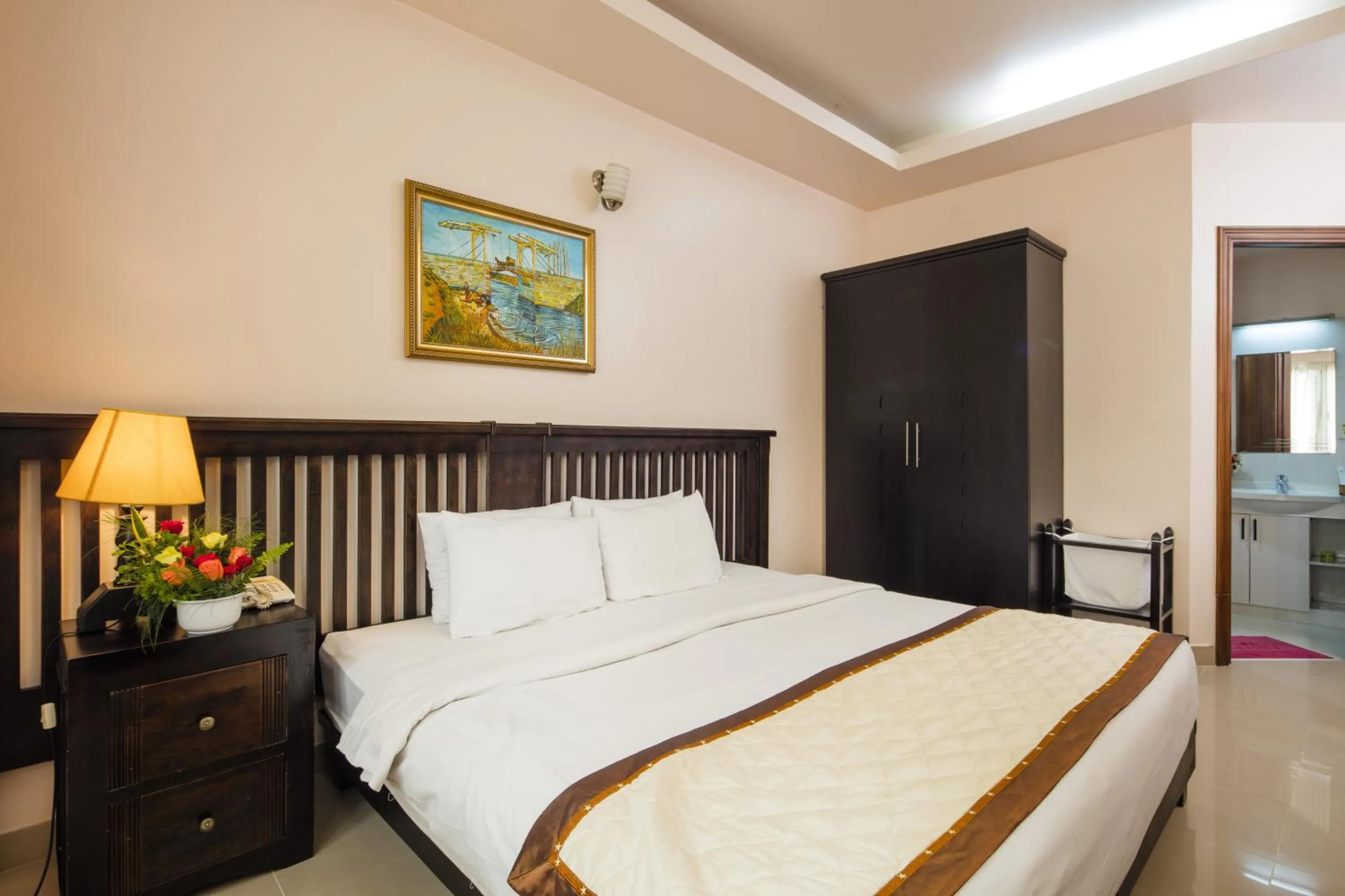 Bedroom, Bed in Vien Dong District 7 Phu My Hung