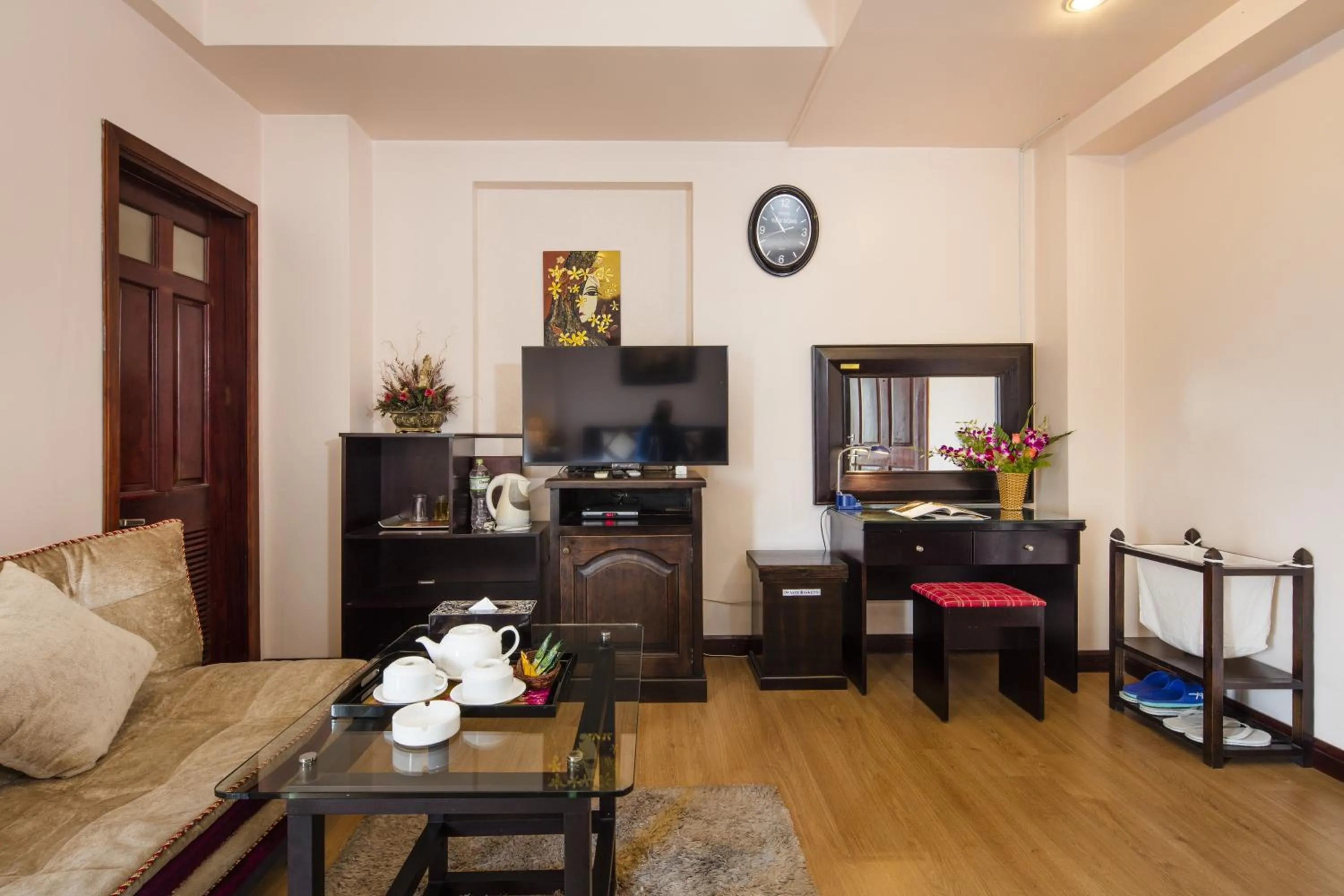 Living room in Vien Dong District 7 Phu My Hung