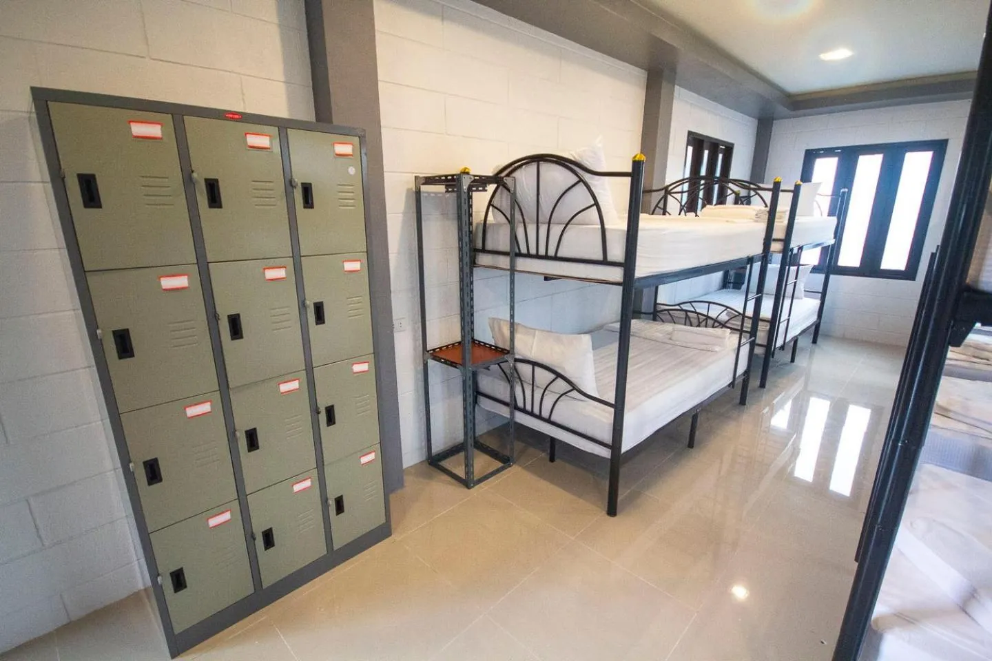 Photo of the whole room, Bed in Billabong Hotel and Cafe