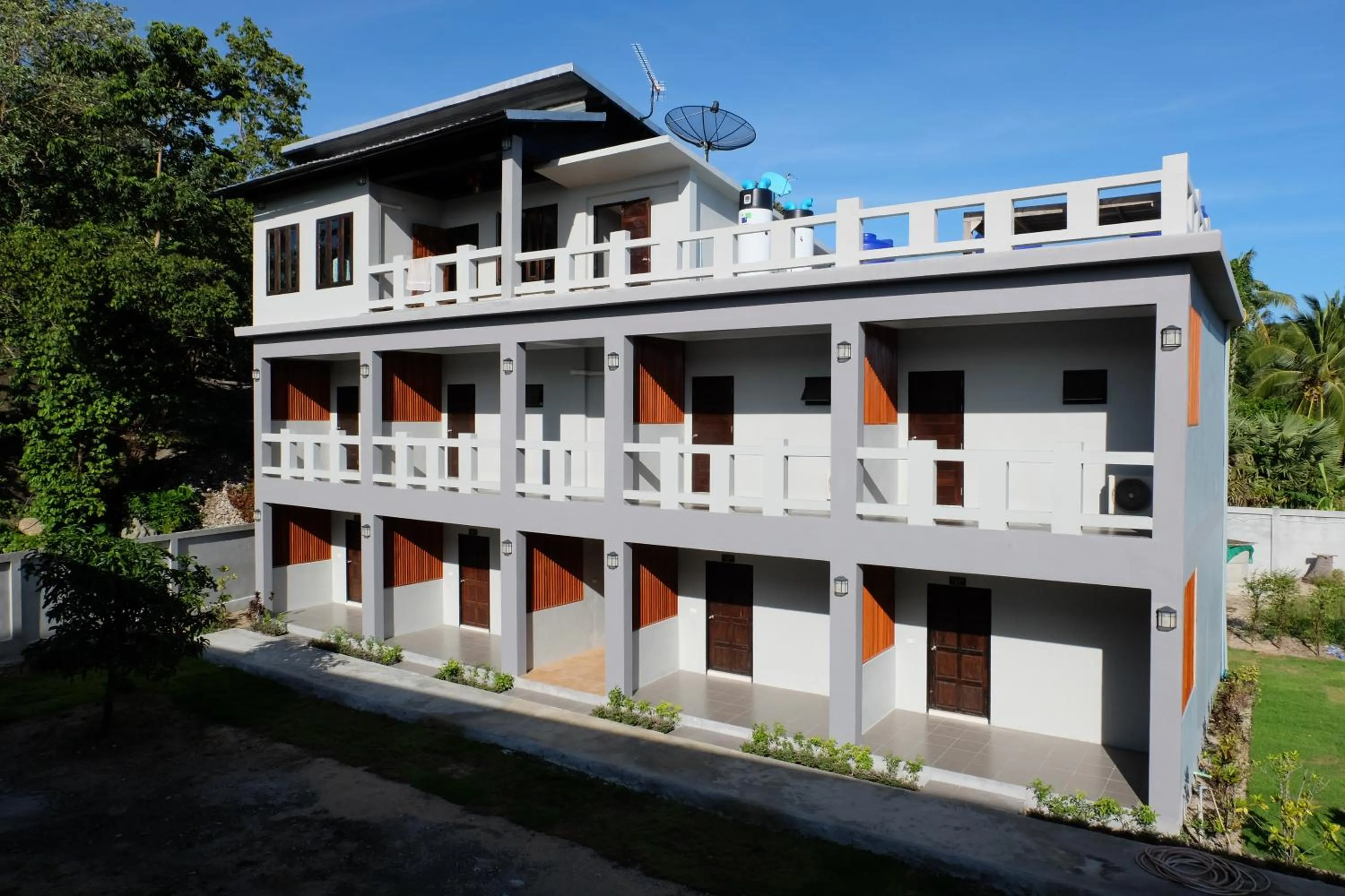 Property building in Billabong Hotel and Cafe