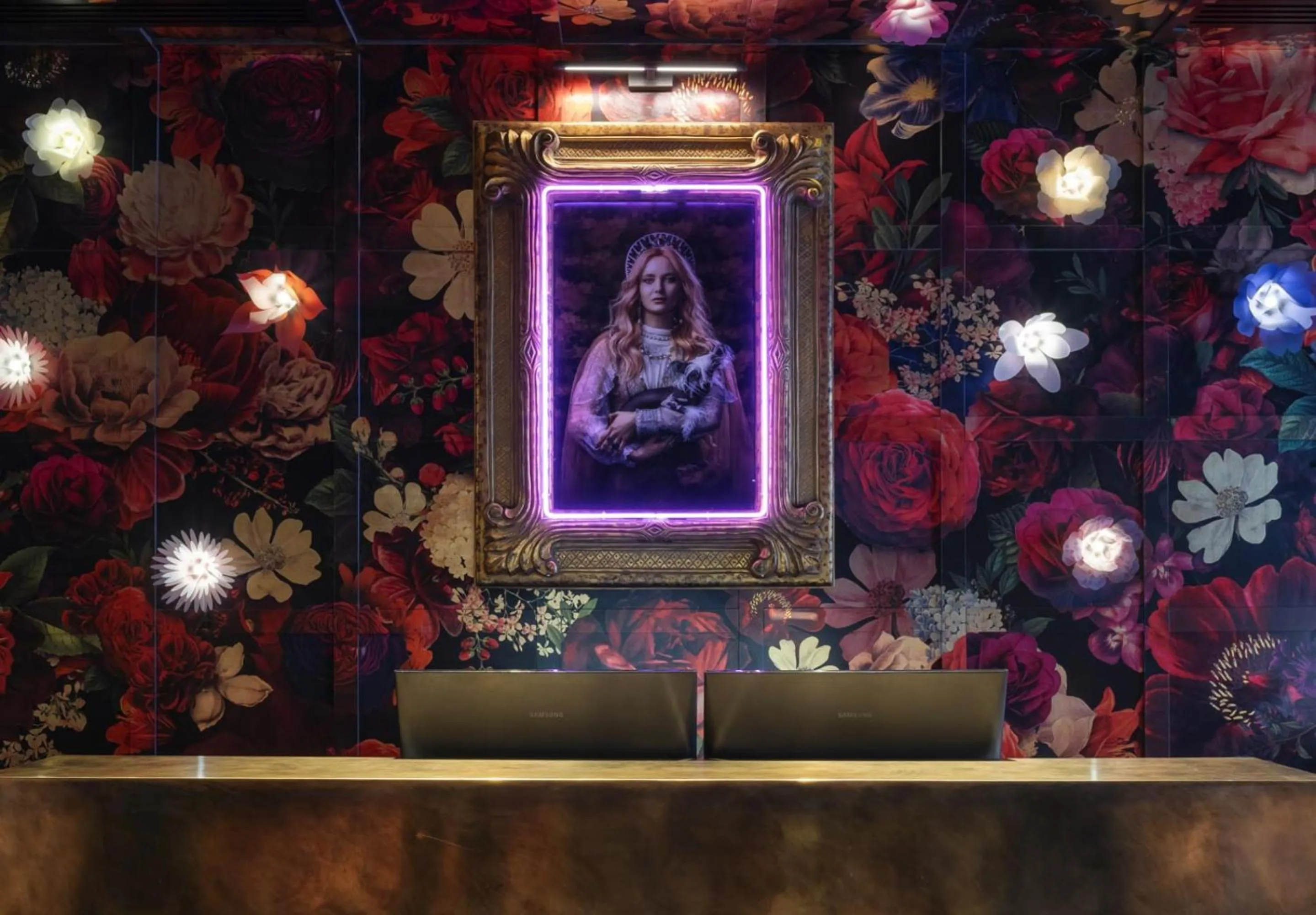 Lobby or reception in Naumi Hotel Wellington