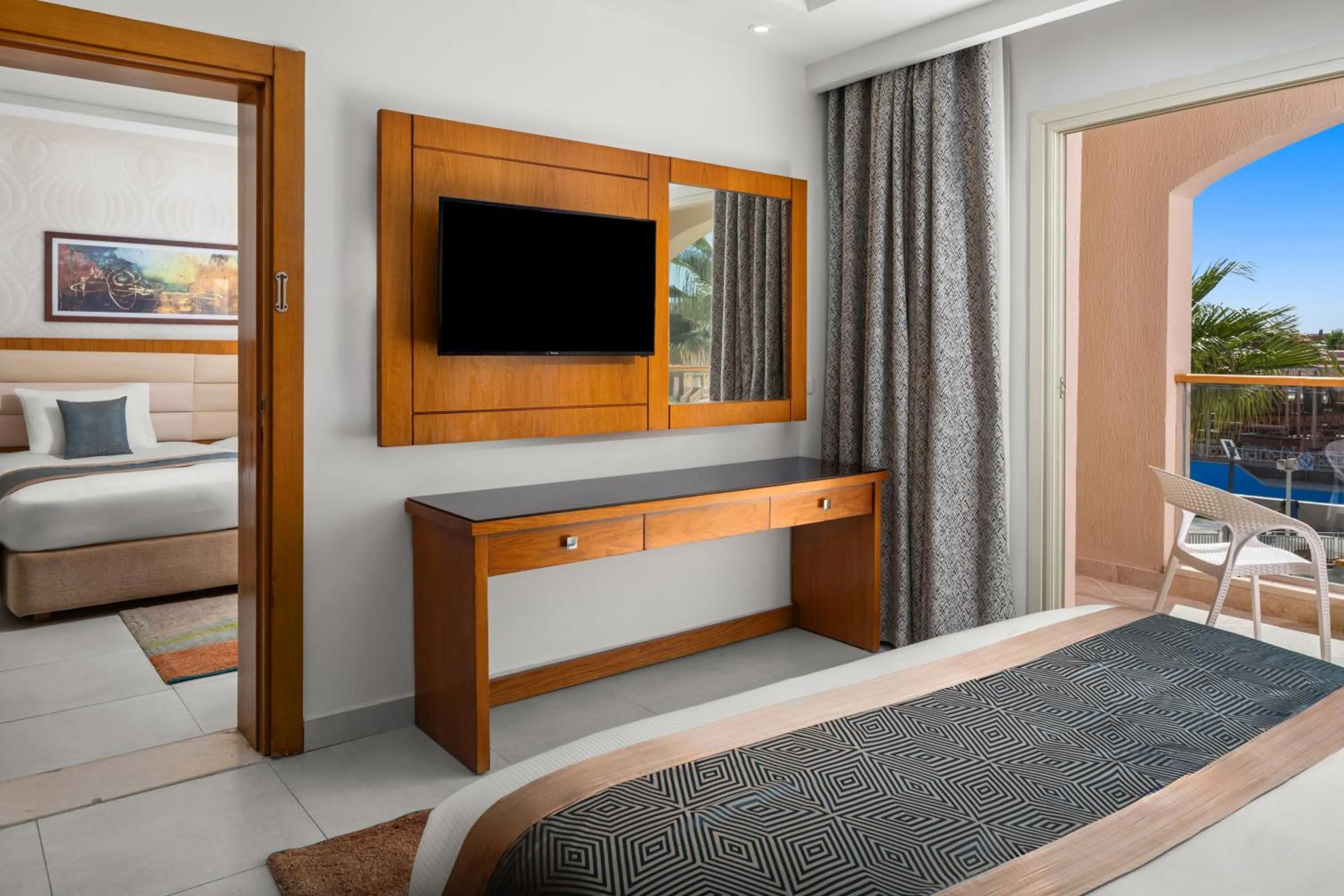 TV and multimedia, Bed in Pickalbatros Aqua Blu Sharm El Sheikh