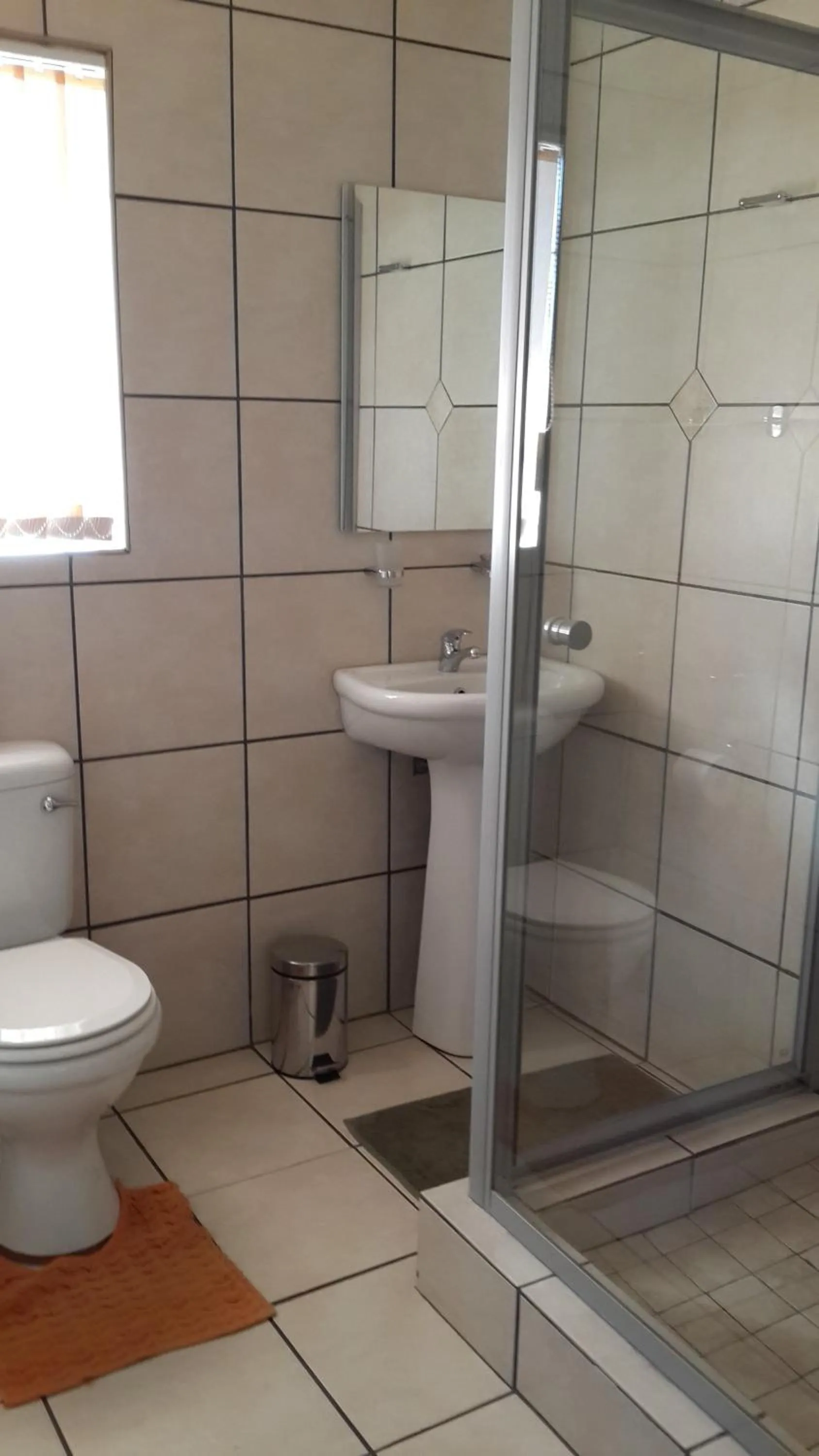 Shower in Amberlight Self Catering Accommodation