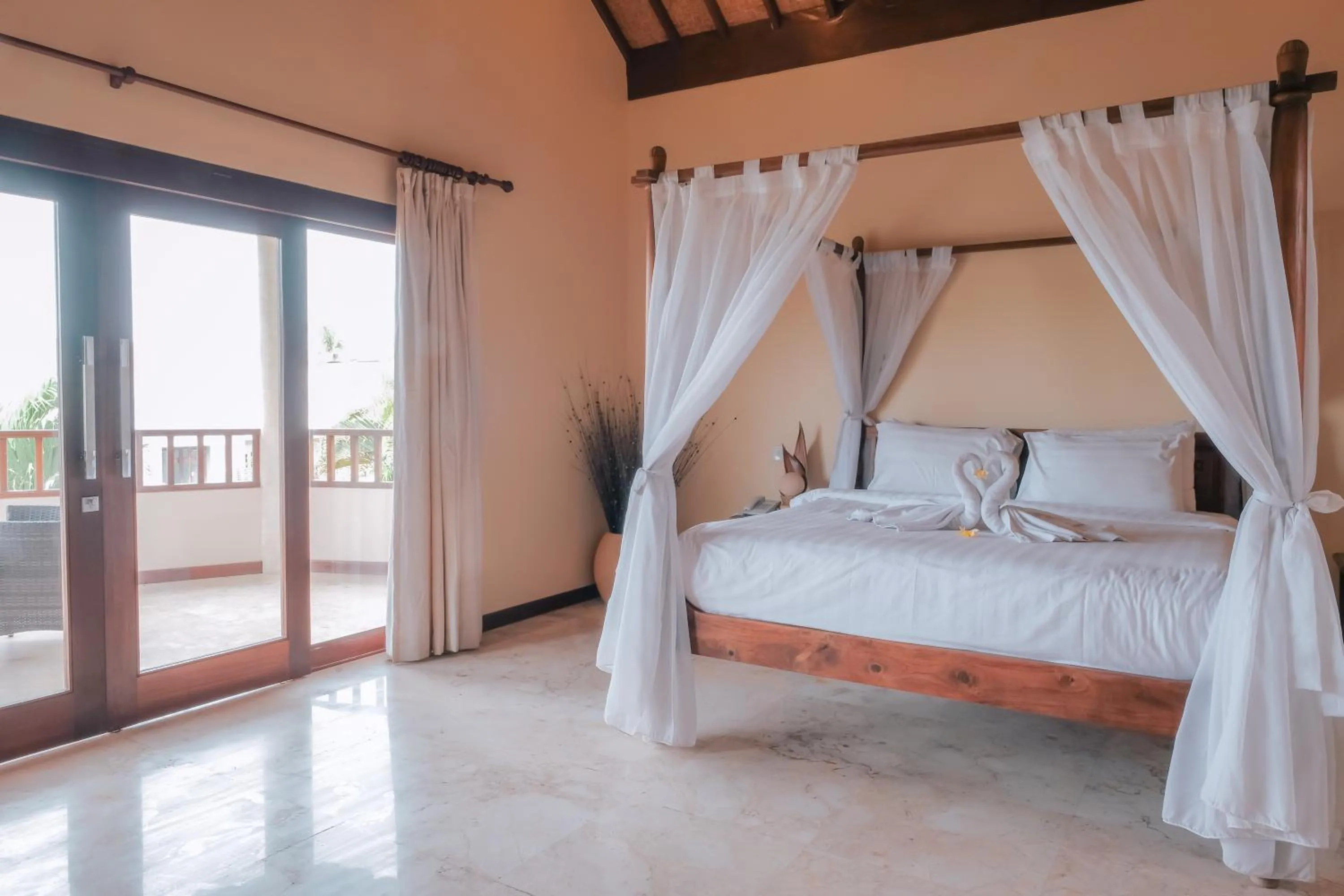 Bedroom, Bed in Bali Diamond Estates & Villas