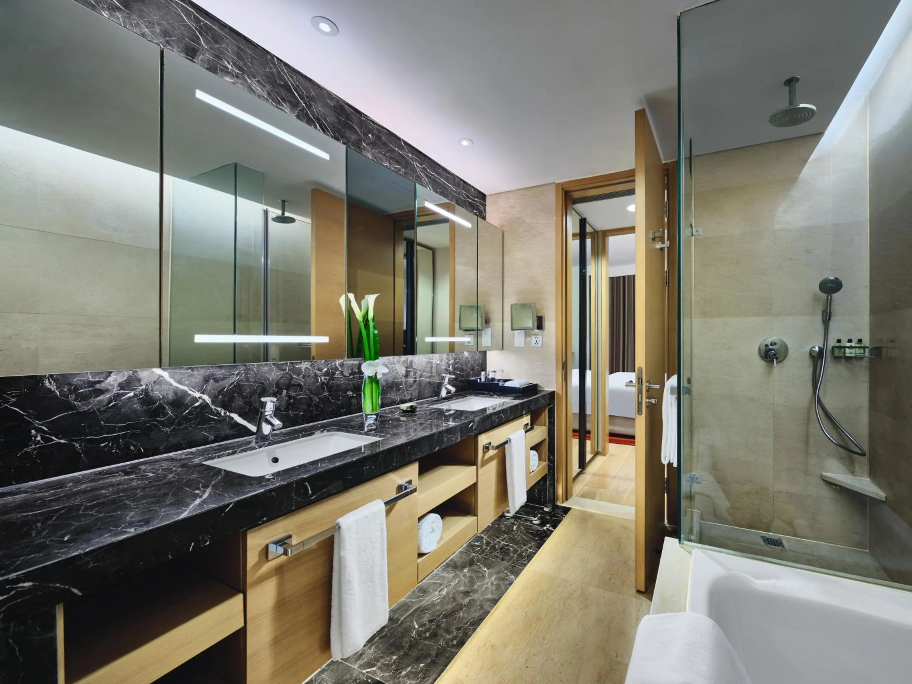 Bathroom in Grand ParcVue Hotel Residence Chengdu
