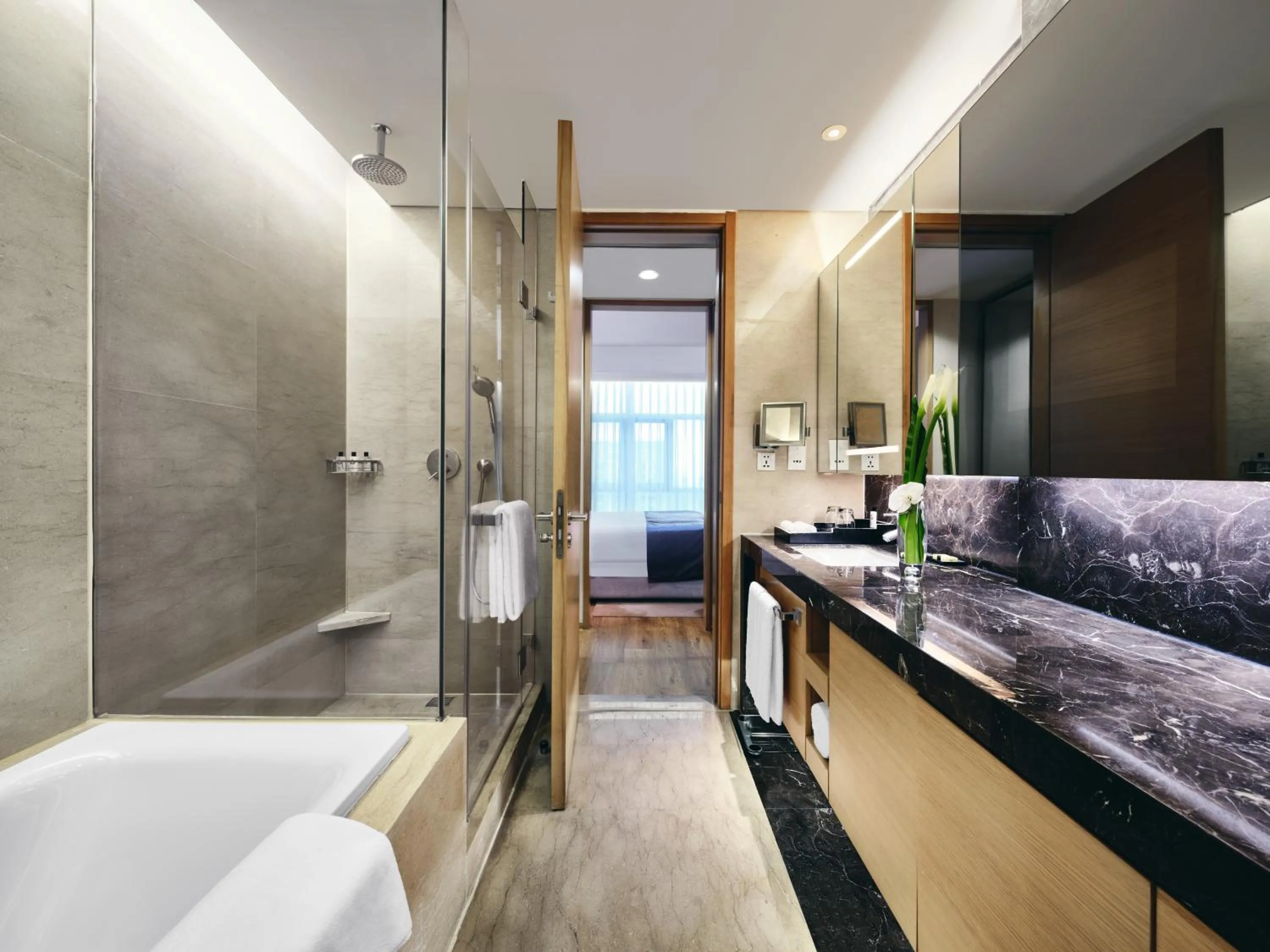 Bathroom in Grand ParcVue Hotel Residence Chengdu