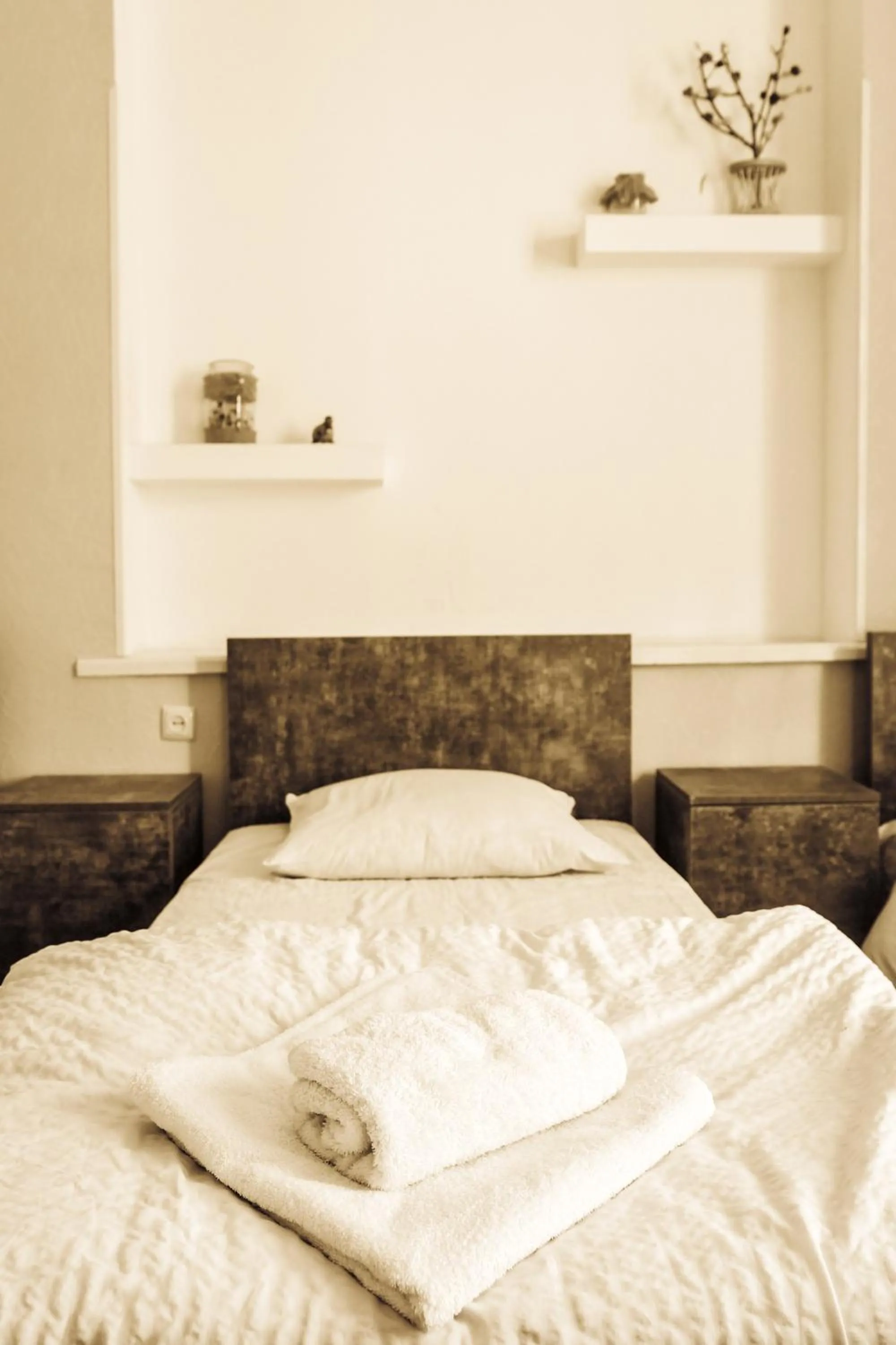 Bedroom, Bed in Hotel Classic