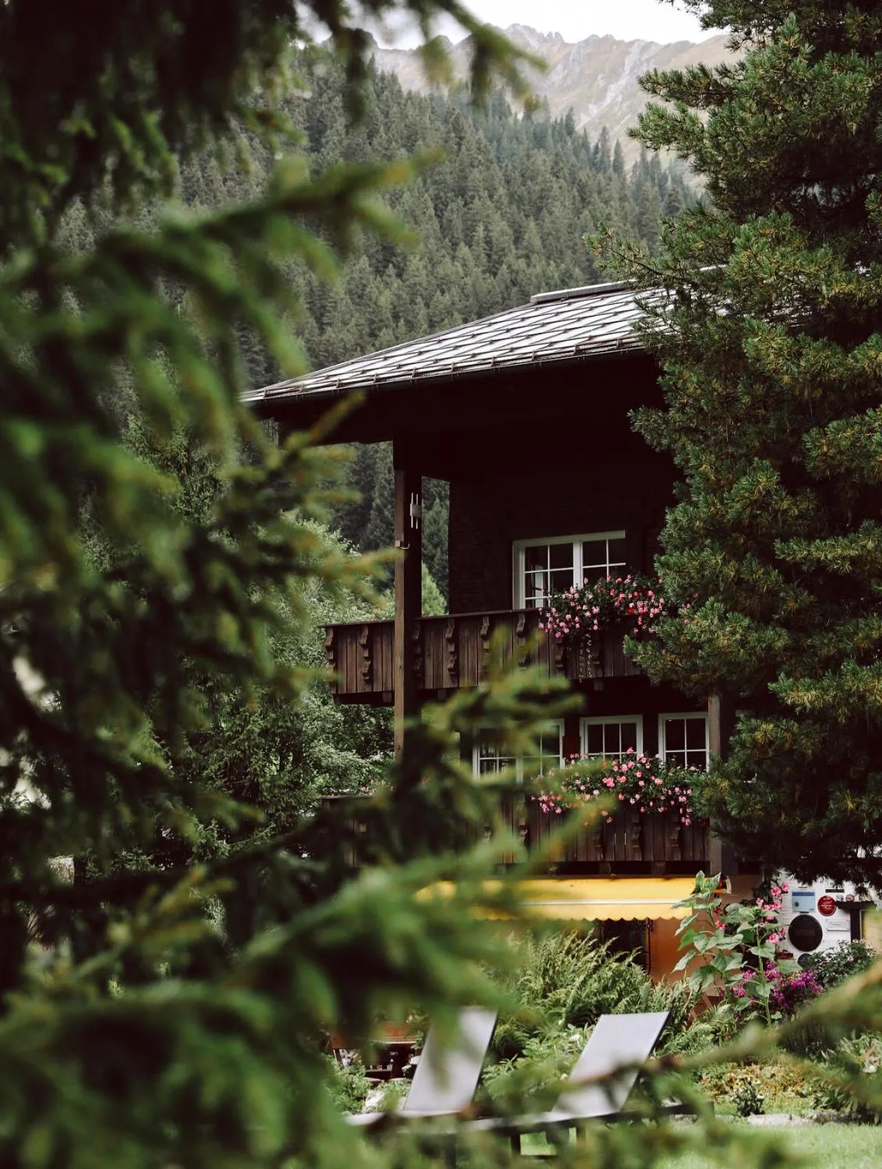 Property building in Heimspitze - Alpenhotel & Wirtshaus