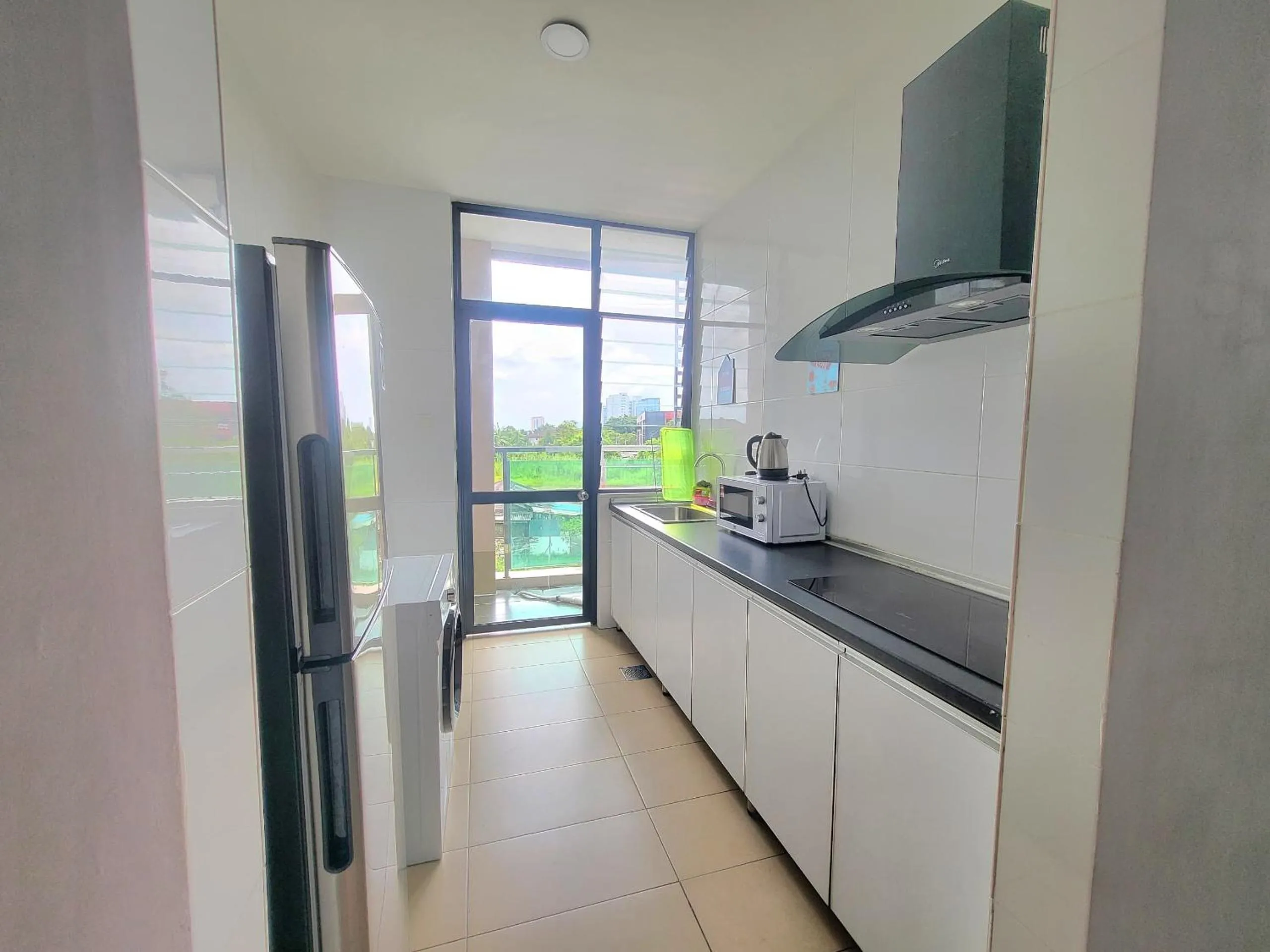 Kitchen or kitchenette in Roxy Hotel & Apartments