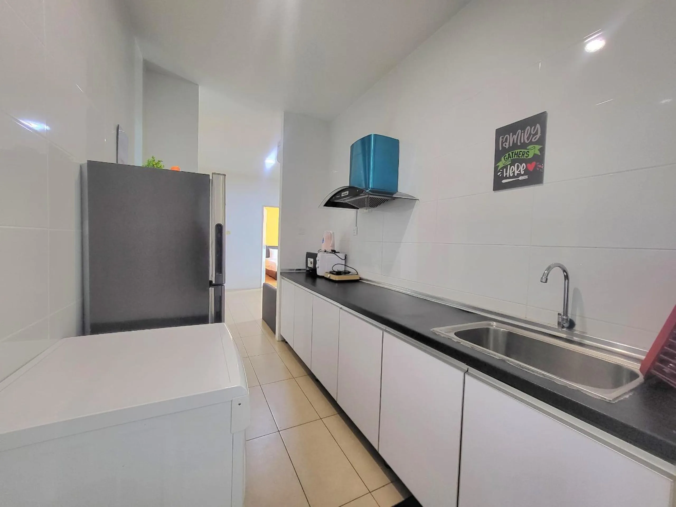 Kitchen or kitchenette in Roxy Hotel & Apartments