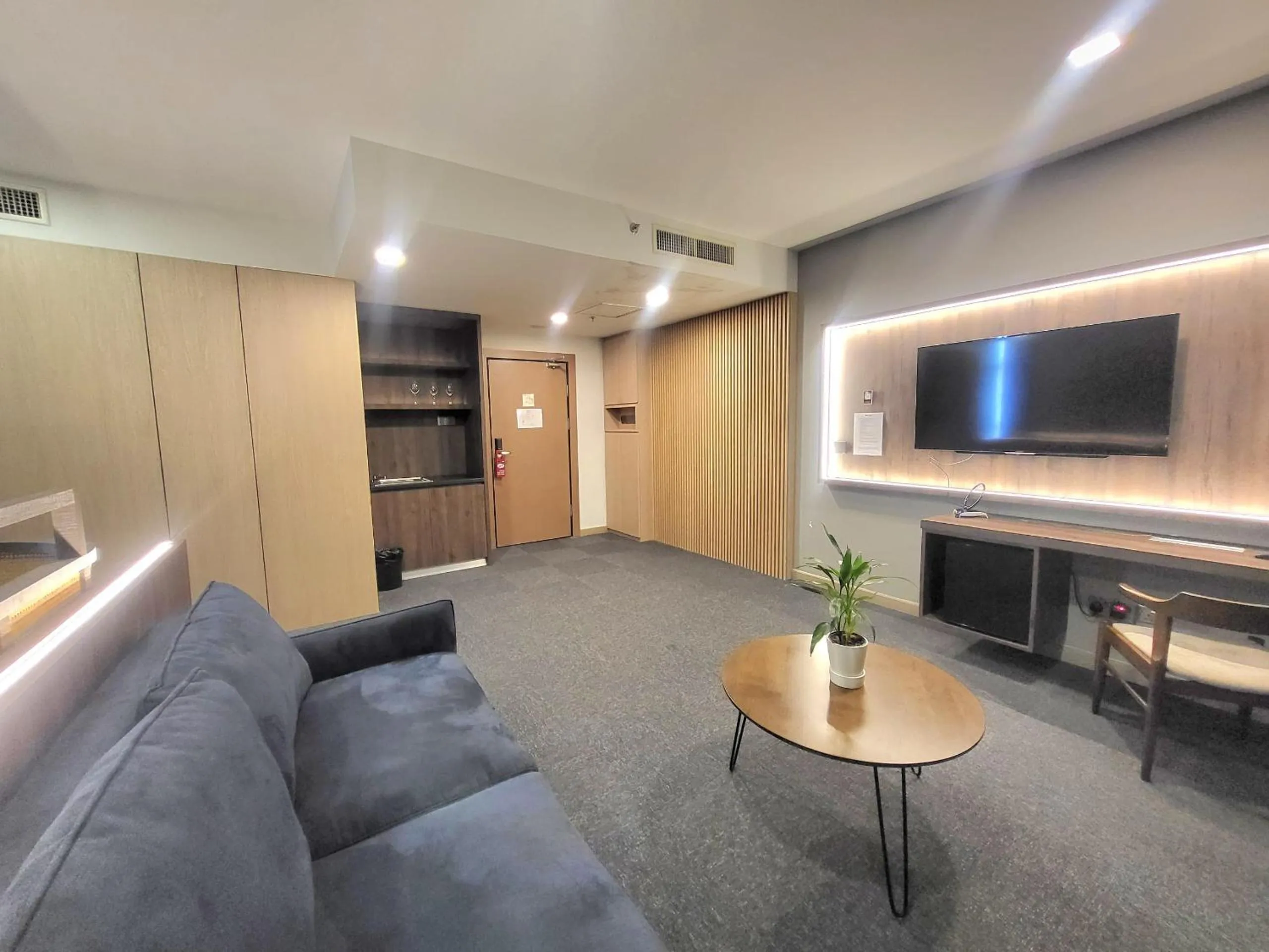 Living room in Roxy Hotel & Apartments