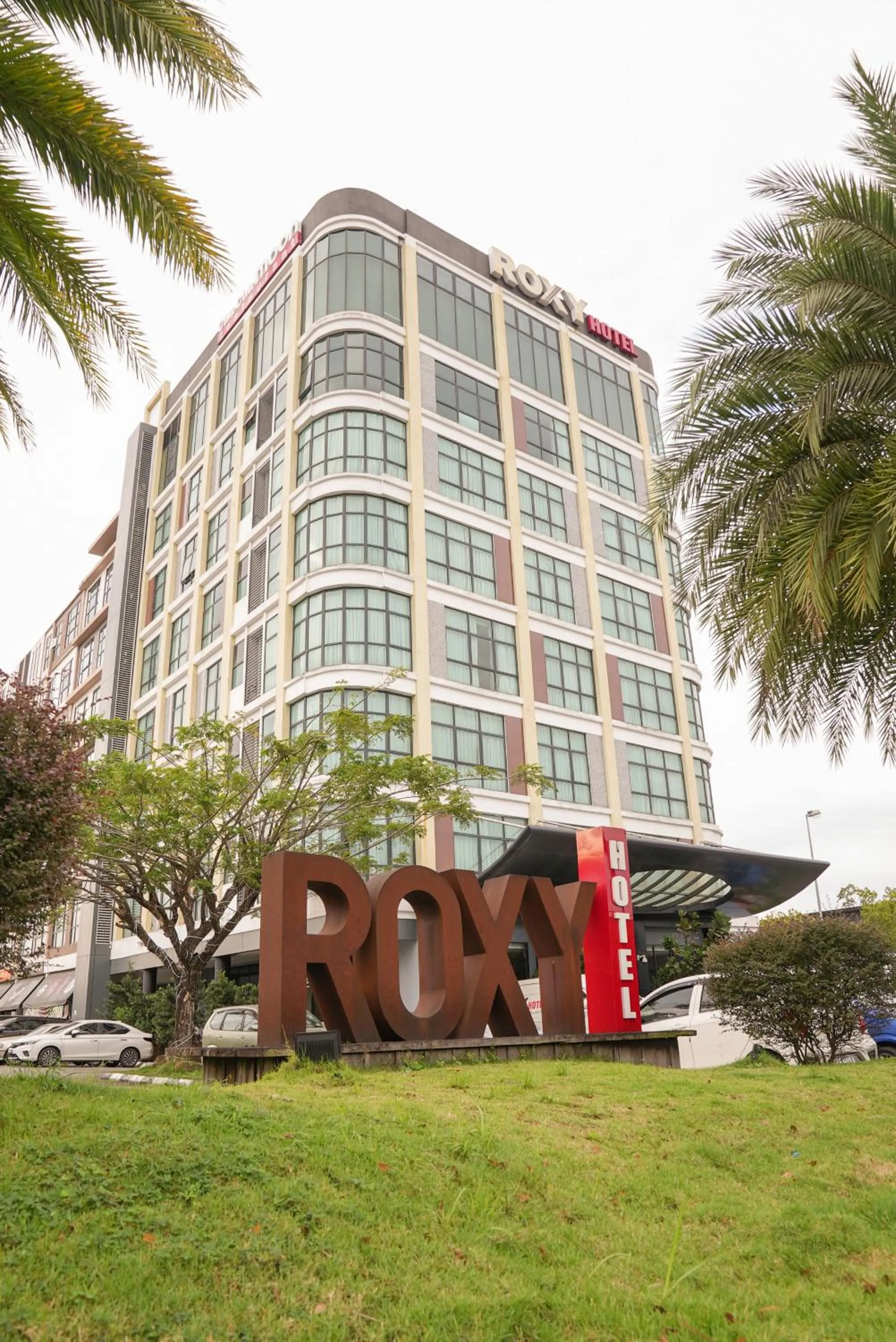 Property building in Roxy Hotel & Apartments