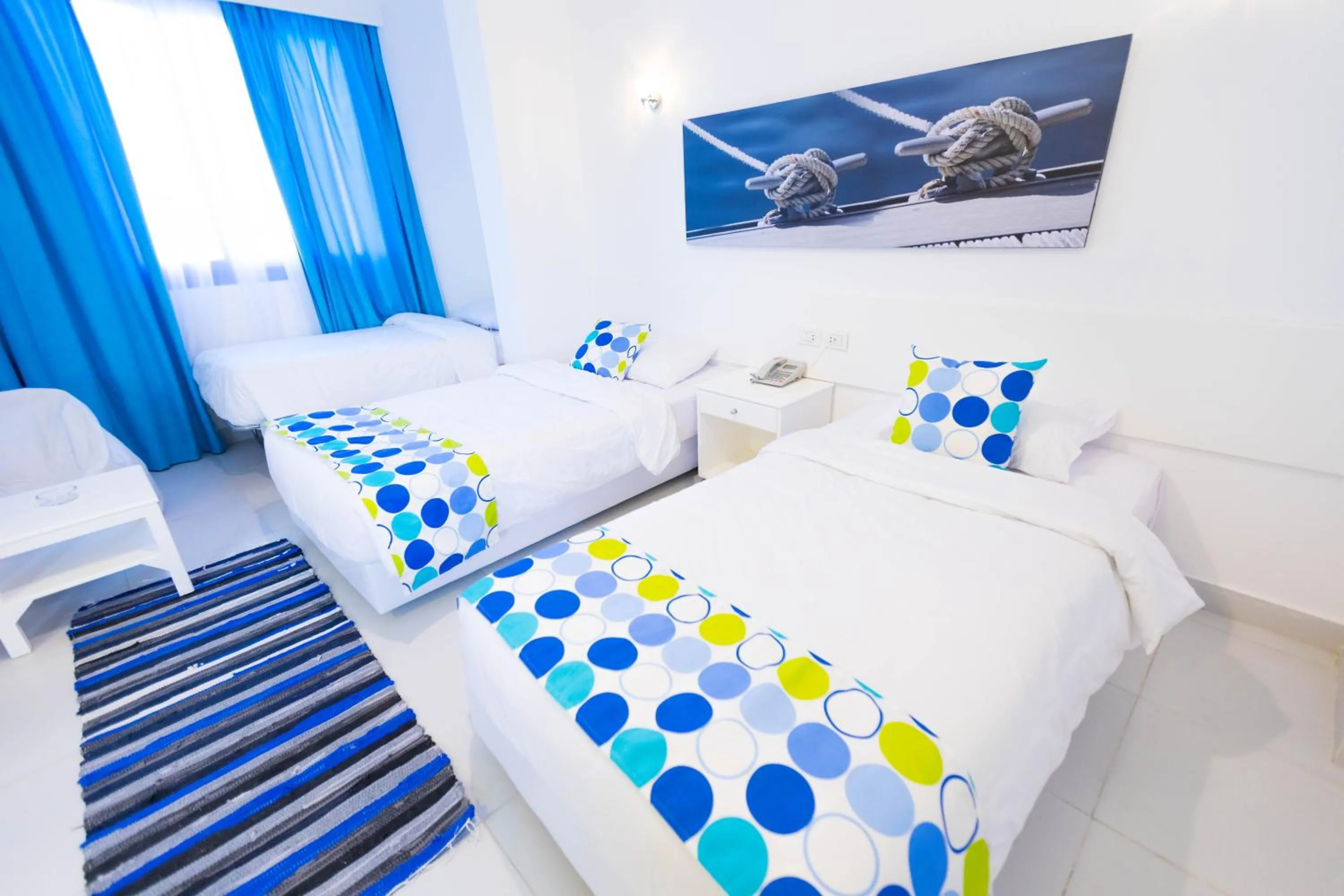 Bed in Lagoonie Lodge & Beach