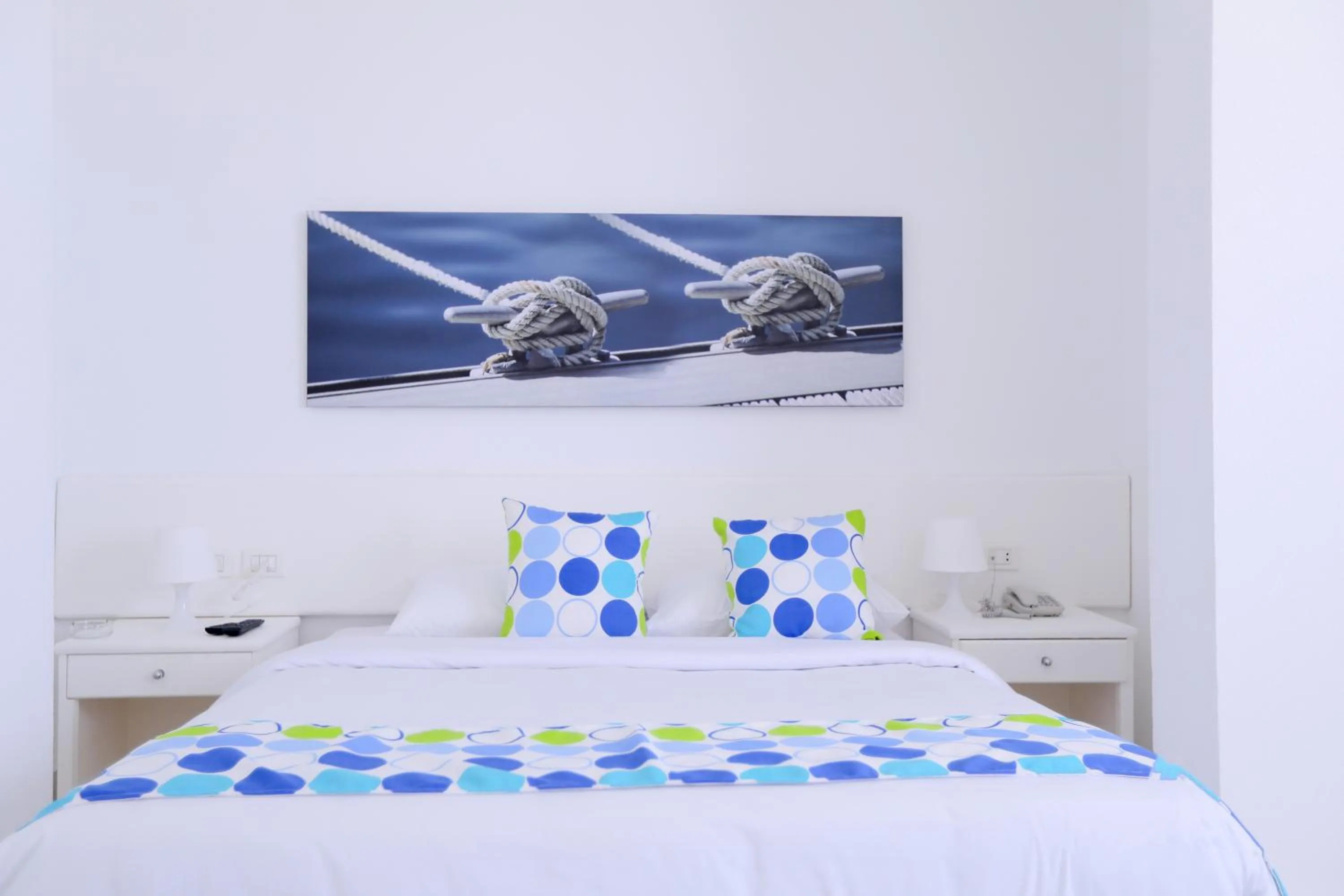 Bed in Lagoonie Lodge & Beach