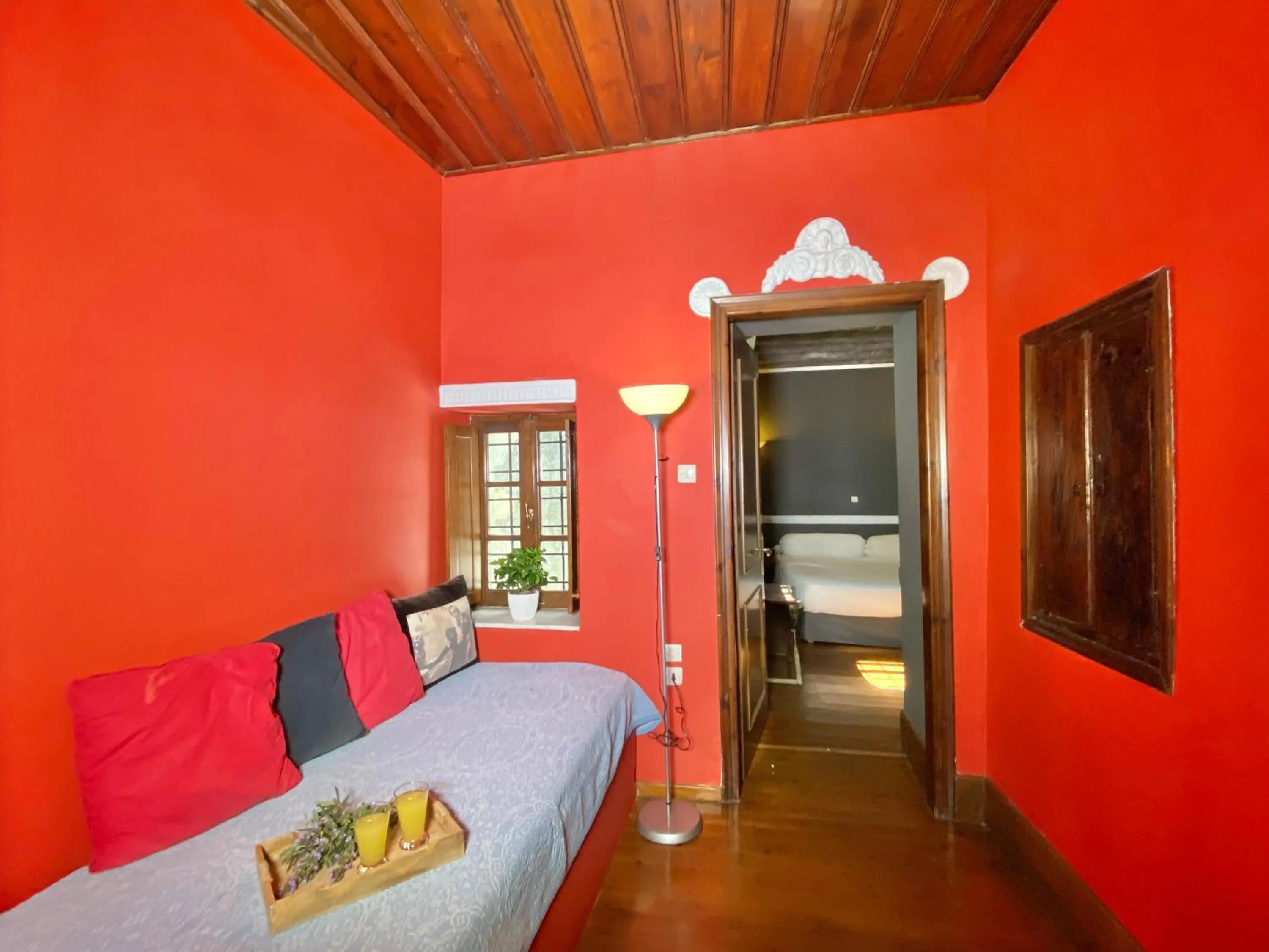 Bed in Archontika Karamarlis