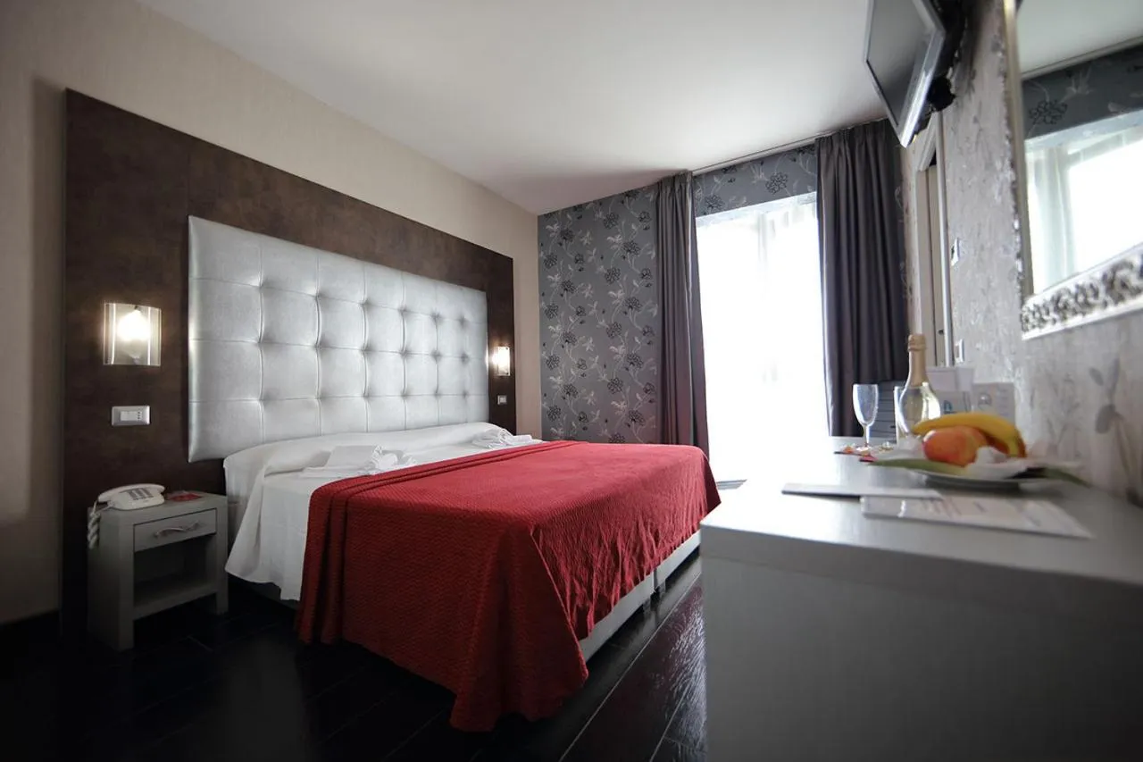 Bed in Hotel Relax Roma Nord