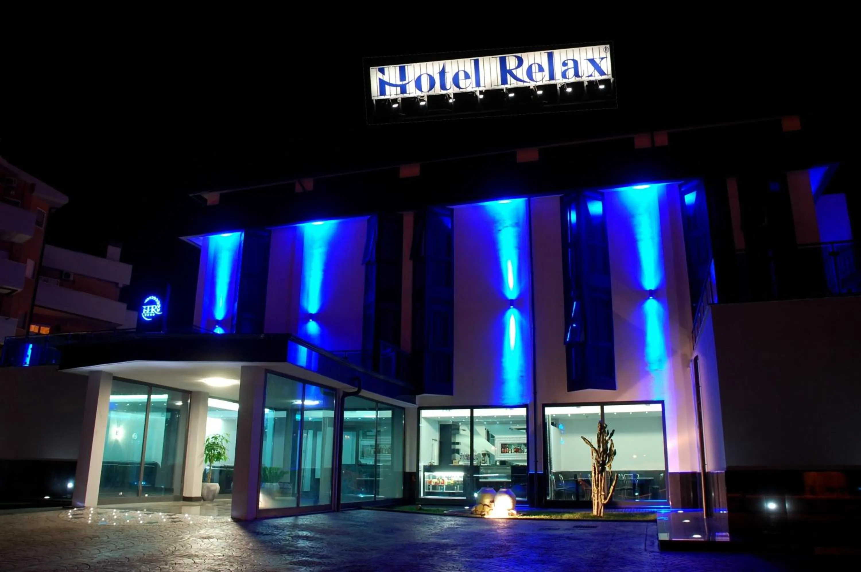 Facade/entrance in Hotel Relax Roma Nord