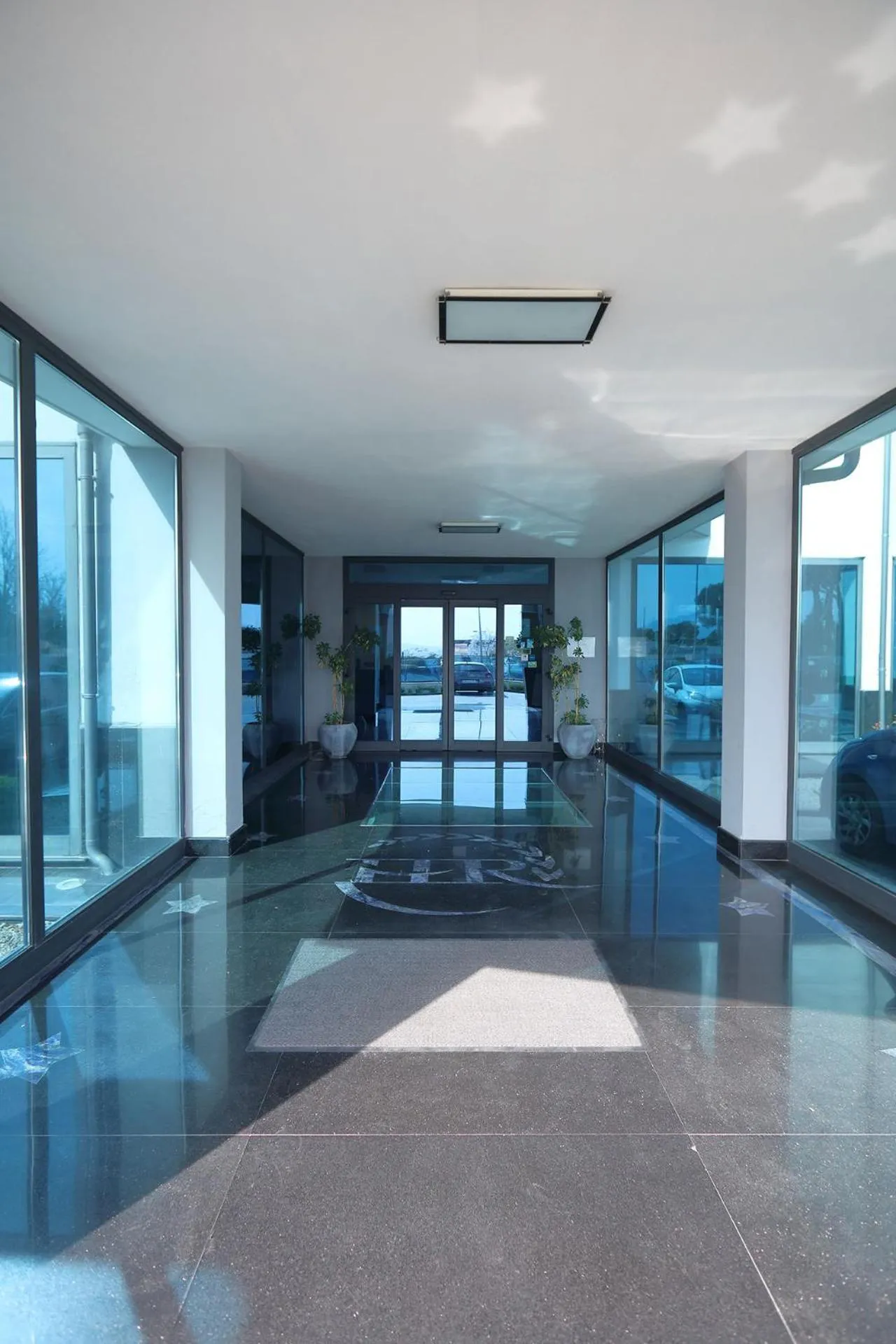 Property building in Hotel Relax Roma Nord