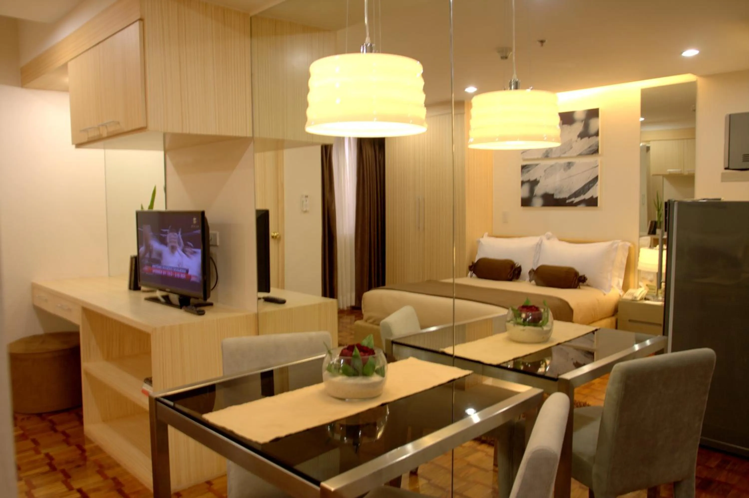 Seating area in Prince Plaza II Condotel