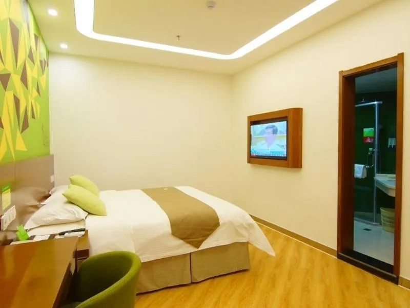 Bed in Vatica AnHui Fuyang Linquan South Jiefang Hotel.