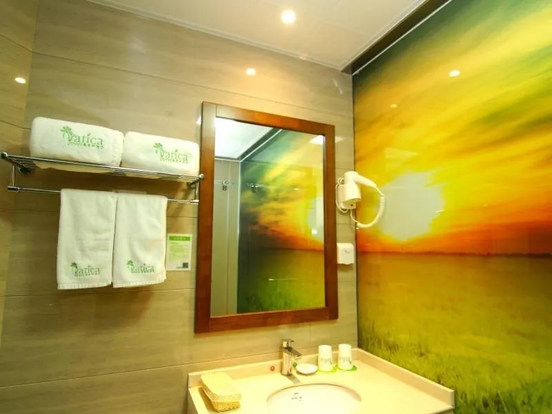 Vatica AnHui Fuyang Linquan South Jiefang Hotel.