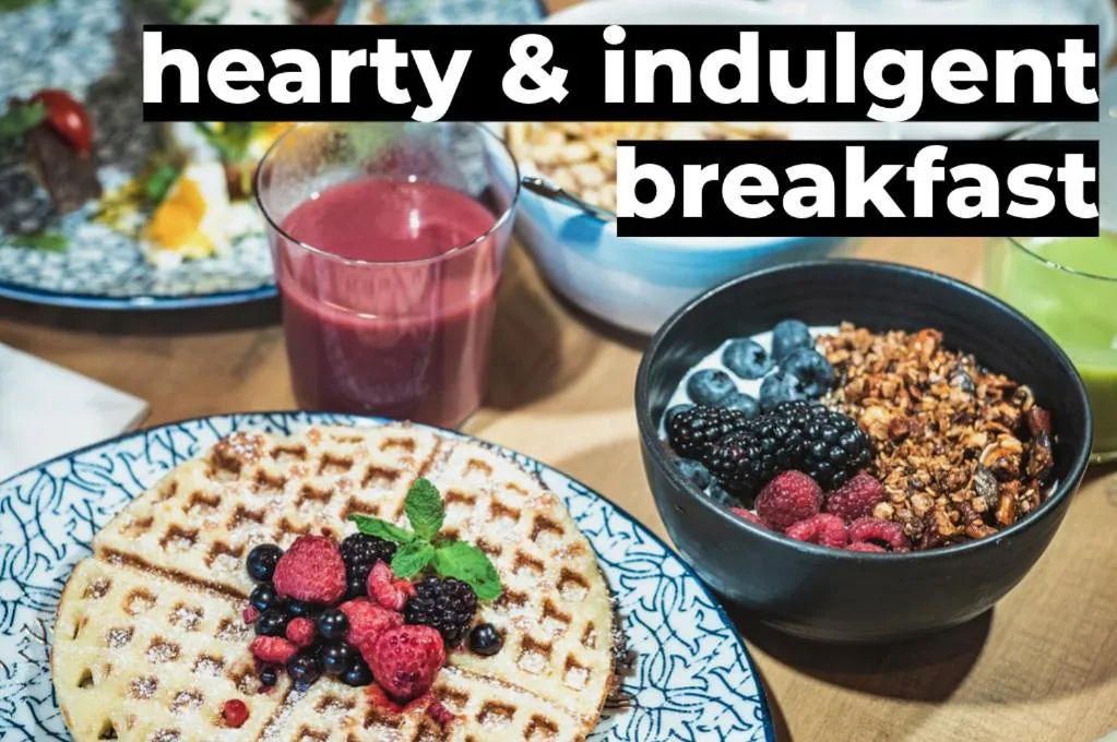 Breakfast in Hotel Das Falkenstein