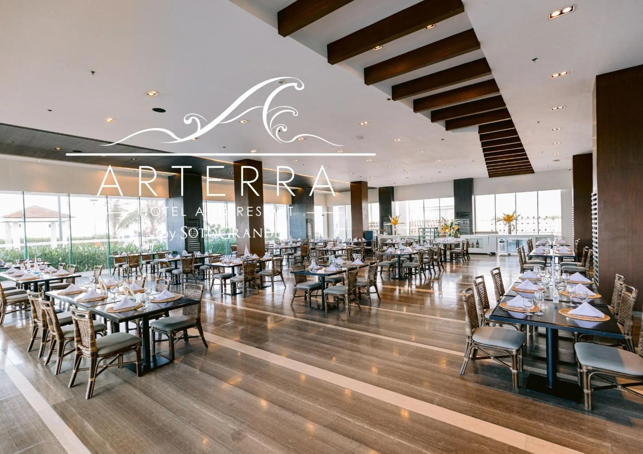 Restaurant/places to eat in Arterra Hotel and Resort
